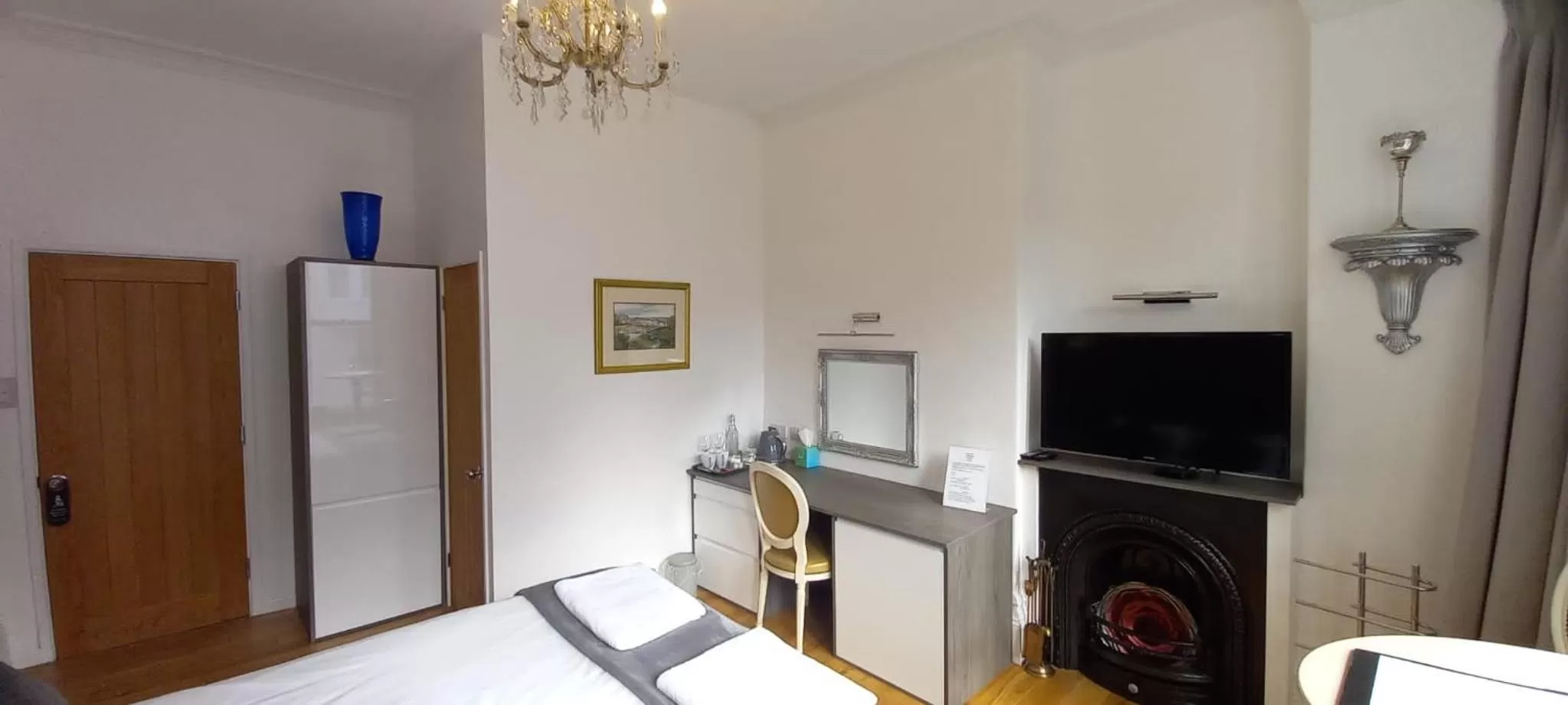 TV/Entertainment Center in Grosvenor House