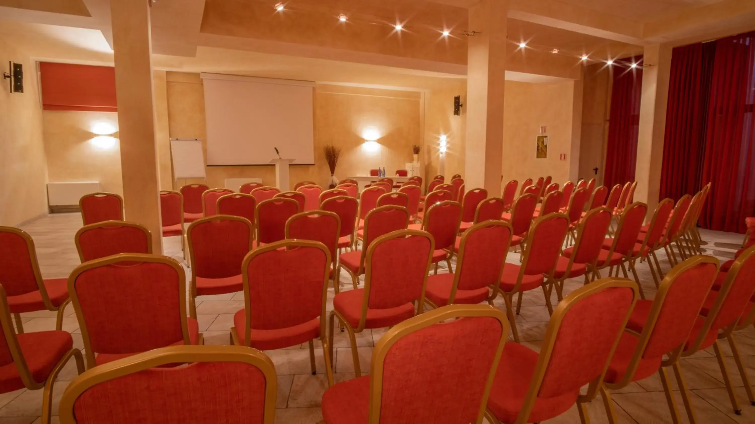 Meeting/conference room in Hotel Borgo Di Cortefreda