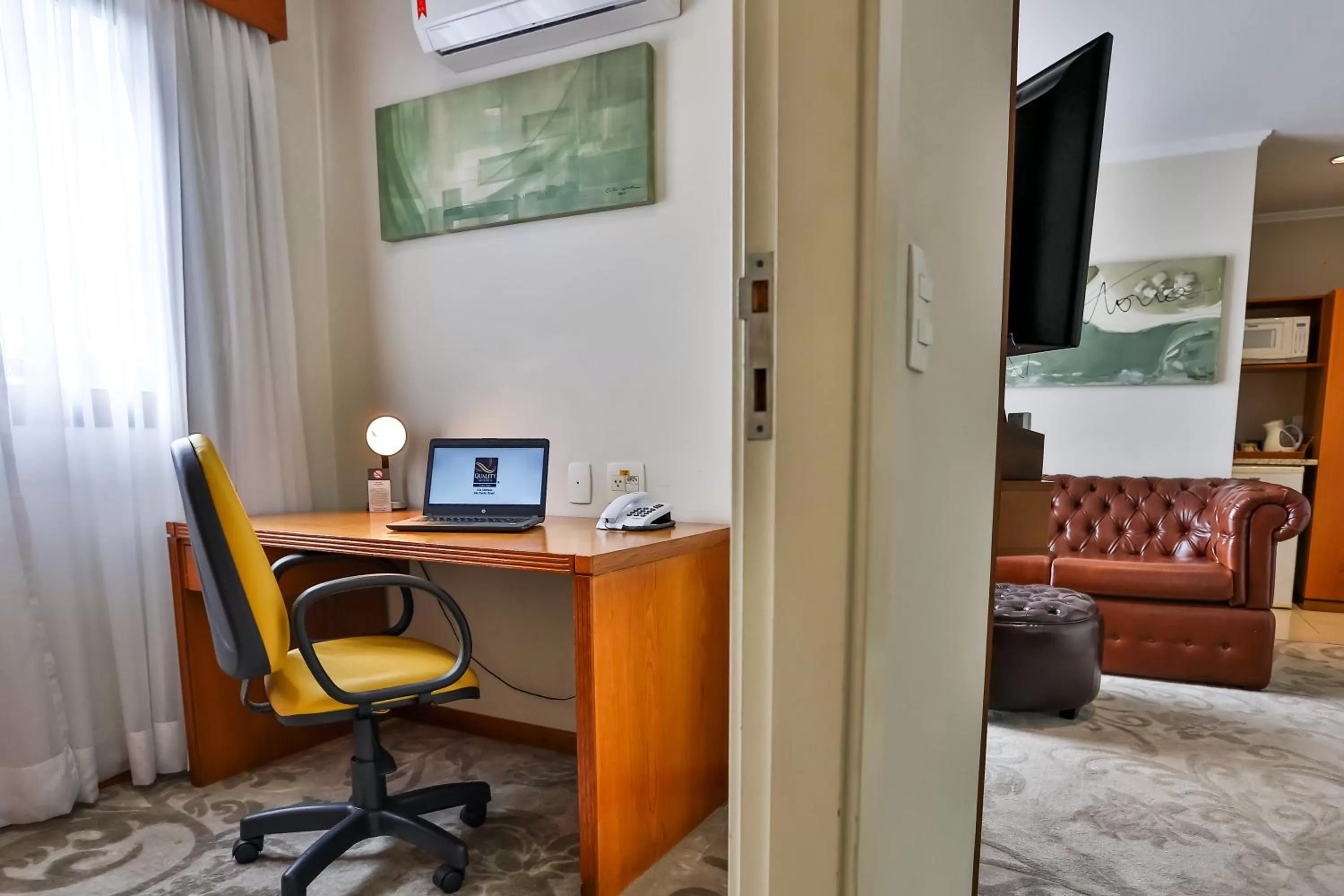 Bedroom in Quality Suites Vila Olimpia