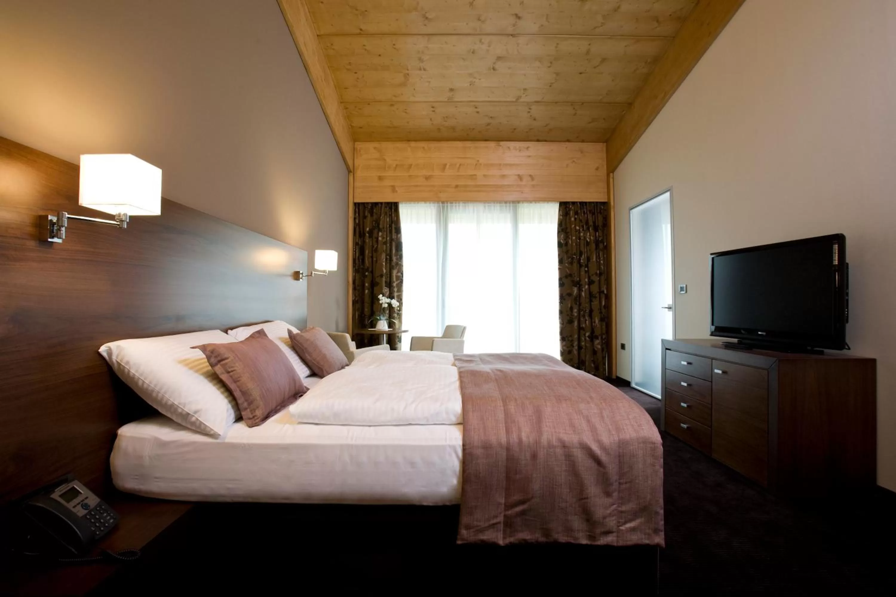 Bed in Bohinj Eco Hotel