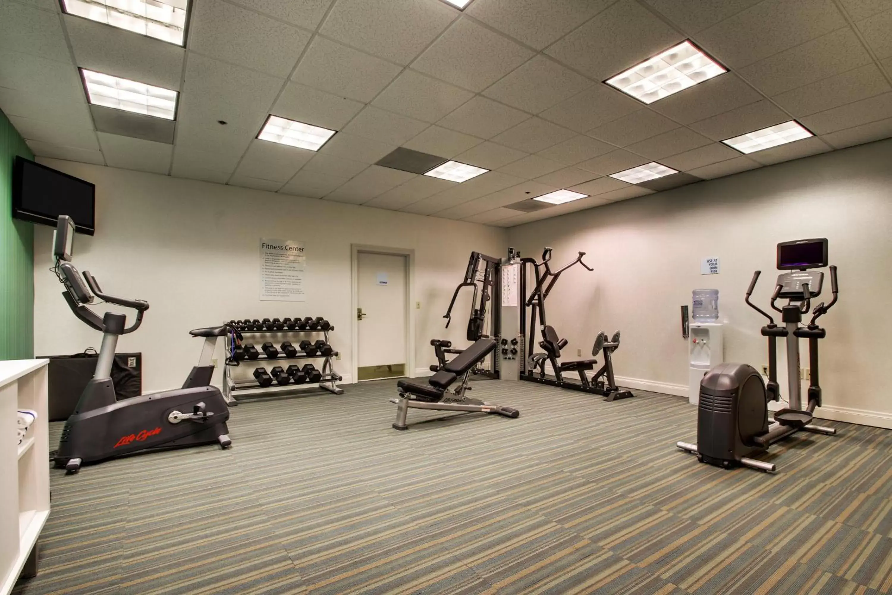 Fitness centre/facilities in Holiday Inn Express Poughkeepsie by IHG Fitness centre/facilities in Holiday Inn Express Poughkeepsie by IHG