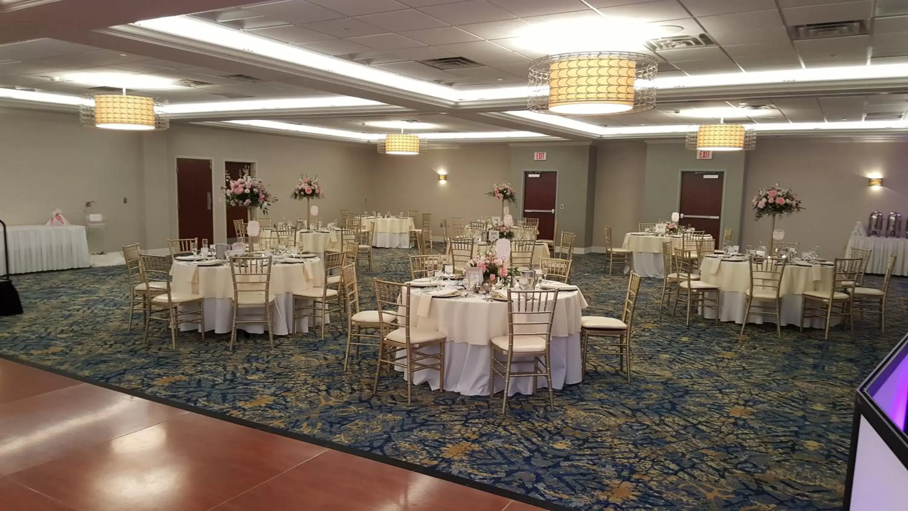 Banquet/Function facilities, Banquet Facilities in Crowne Plaza Hotel and Suites Pittsburgh South, an IHG Hotel