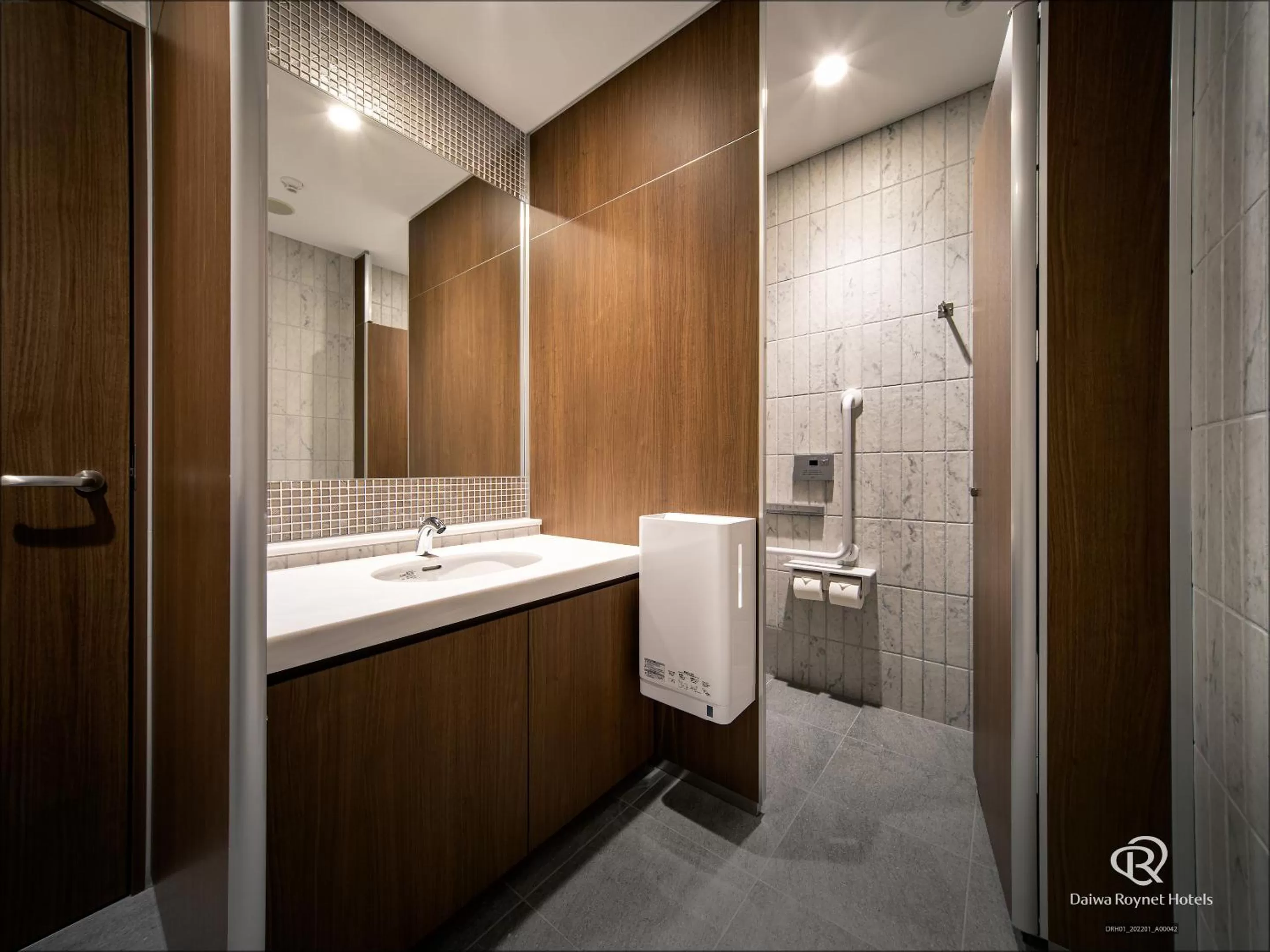 Toilet in Daiwa Roynet Hotel Yamagata Ekimae