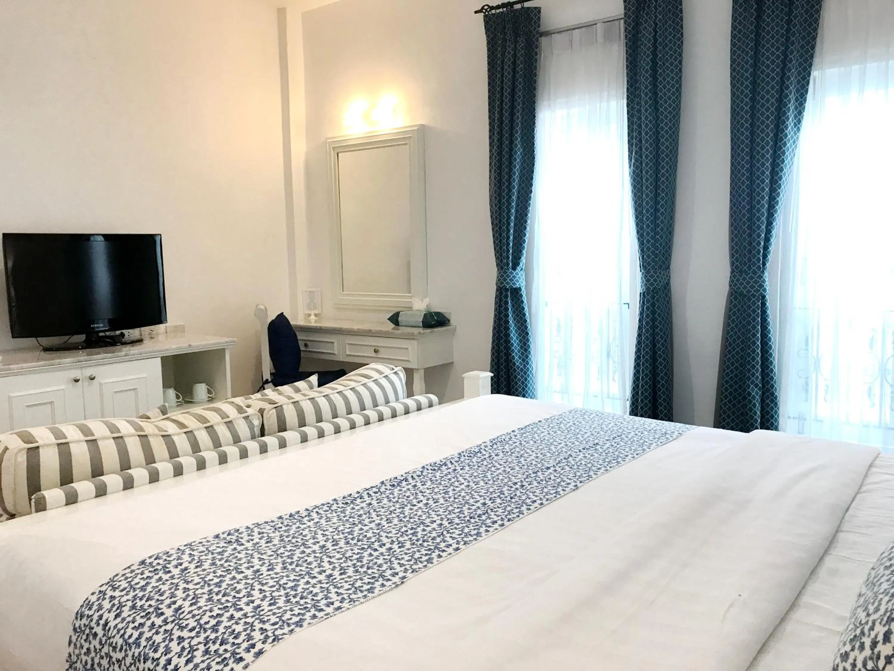 Bedroom, Bed in Casa Blanca Boutique Hotel - SHA Plus