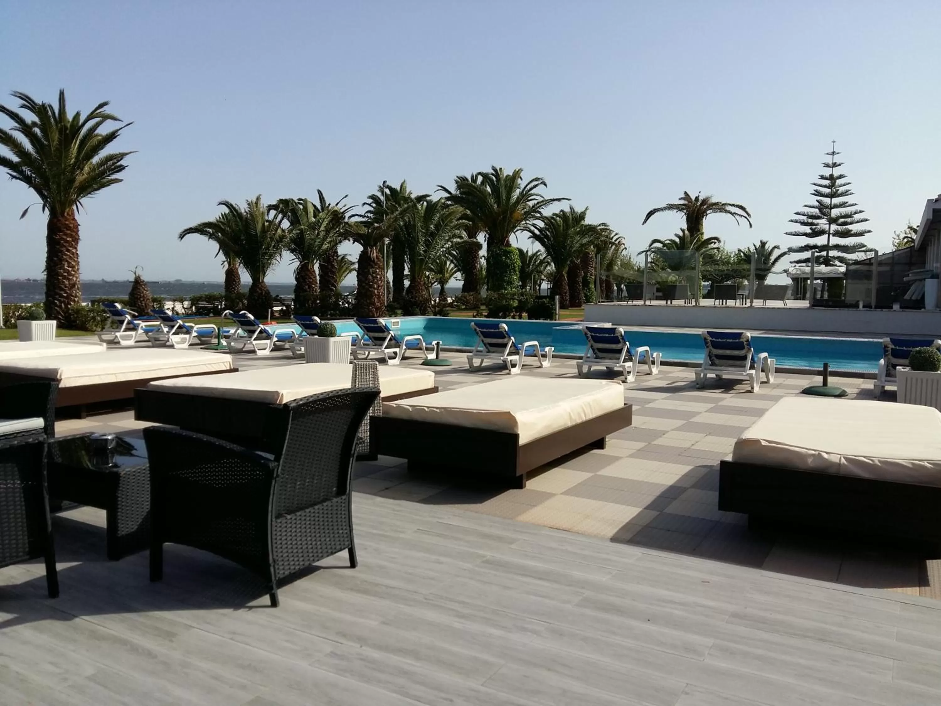 Swimming pool in Riabela Inn