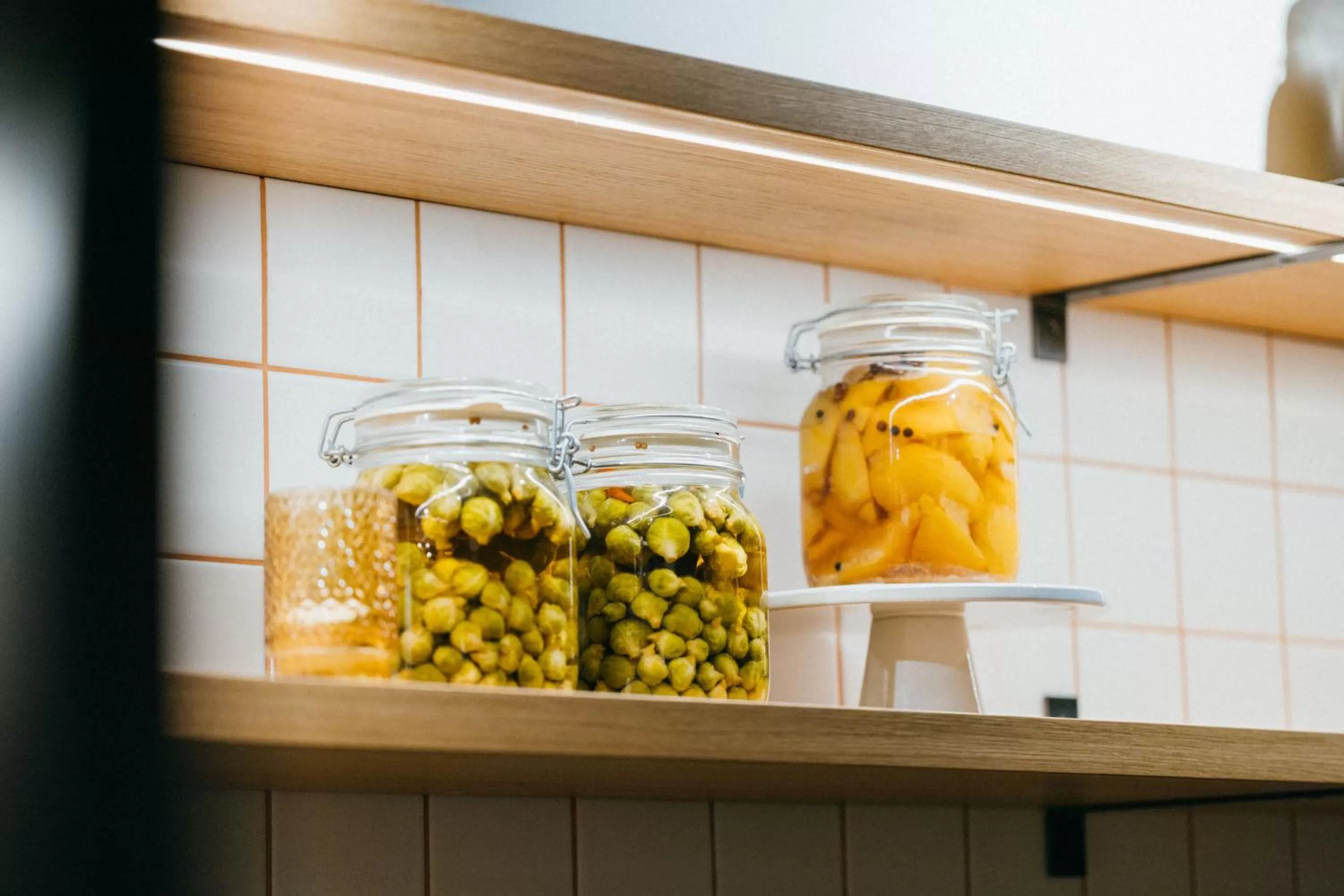 Restaurant/places to eat in Hotel Gilbert