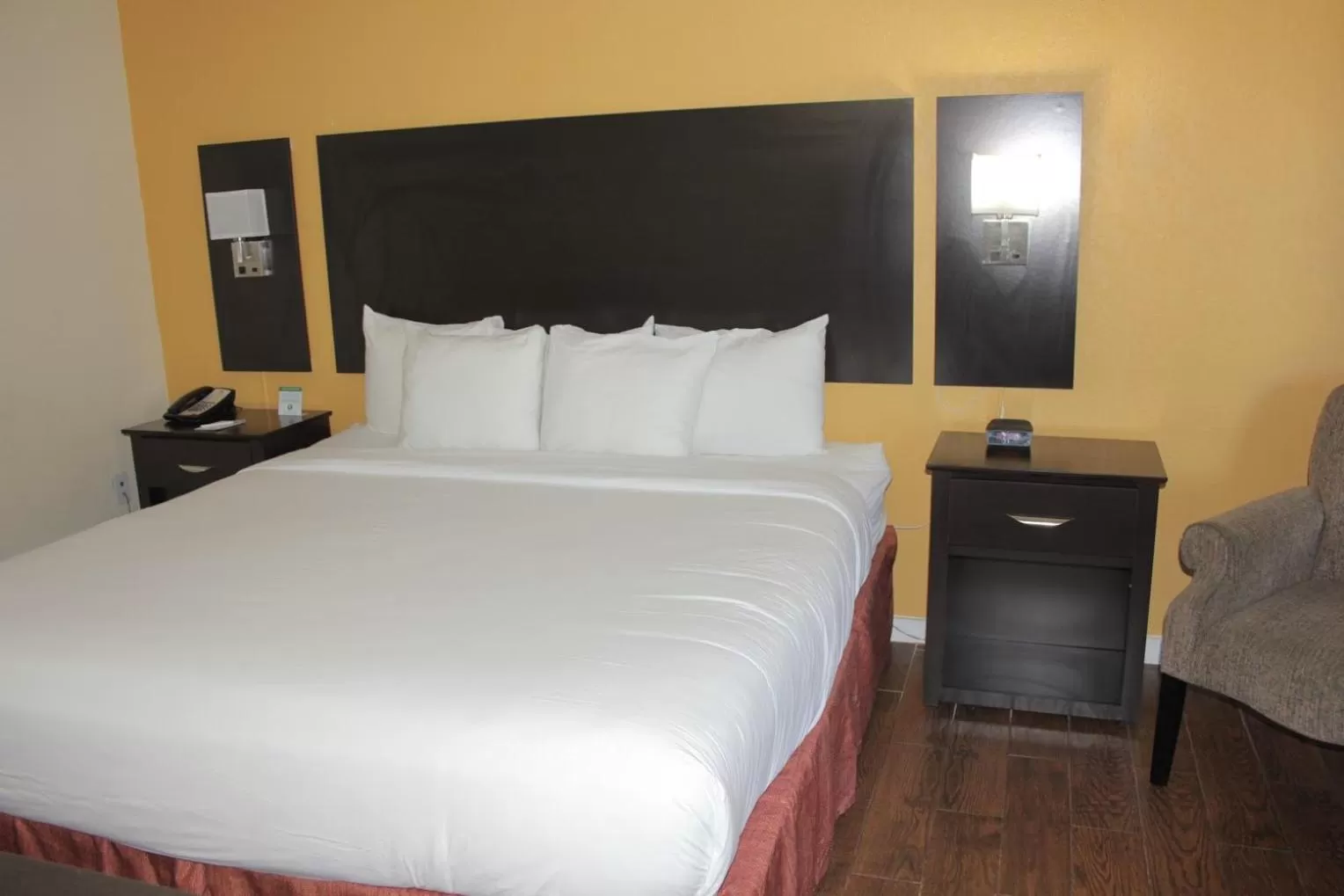 Bed in The Link Hotel on Sunrise