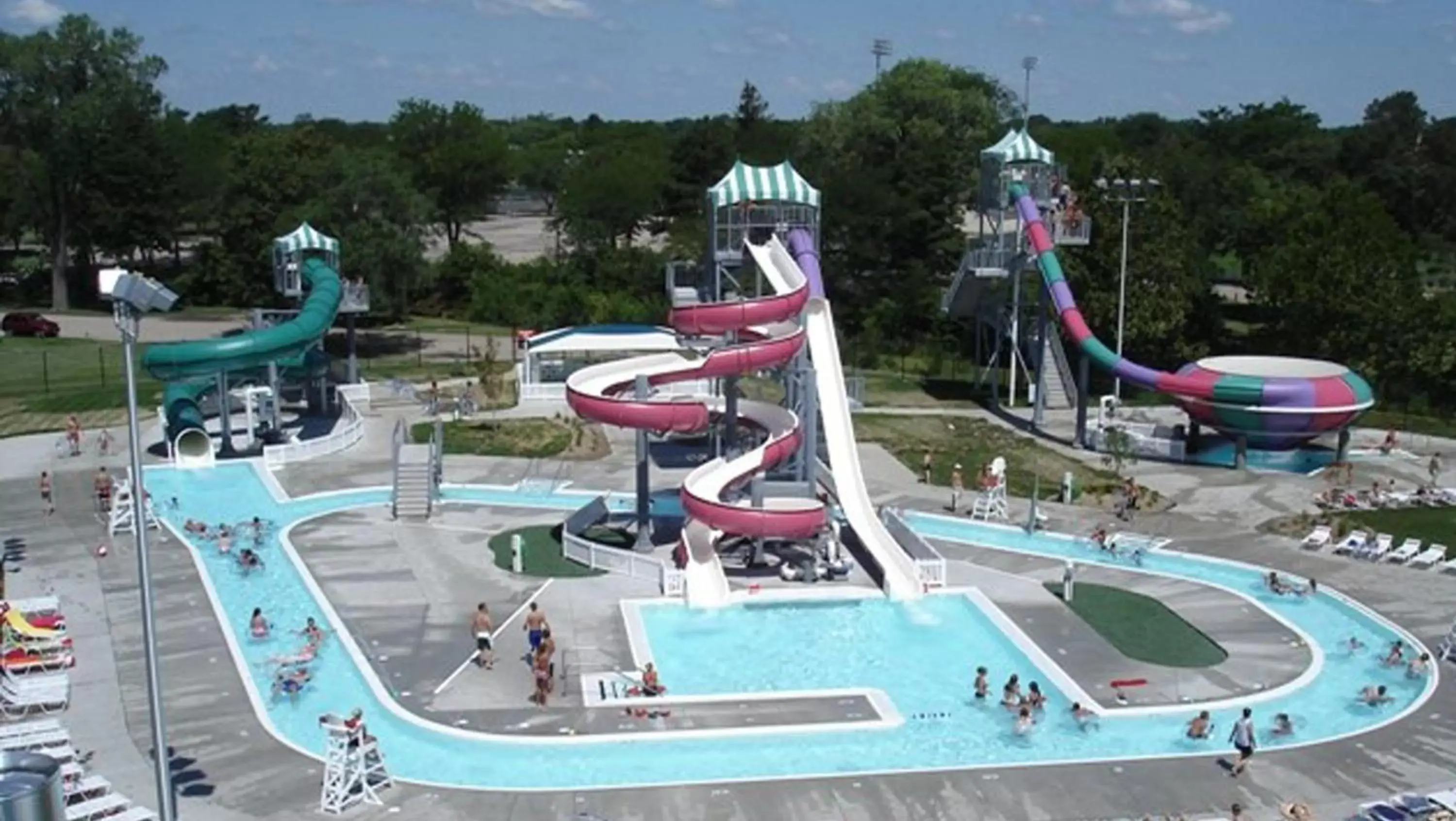 Nearby landmark, Water Park in Holiday Inn Express Hotel & Suites Columbus, an IHG Hotel