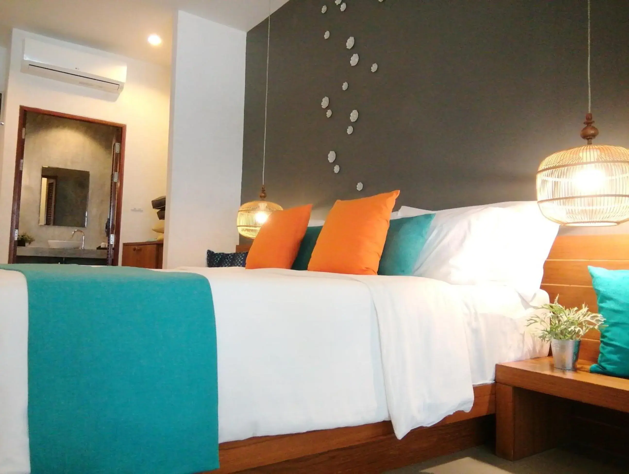 Bedroom, Bed in Bliss Resort Krabi