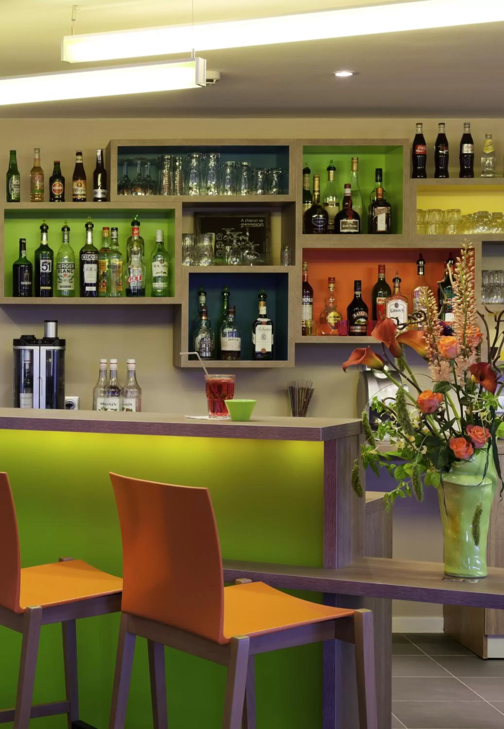 Lounge or bar, Lounge/Bar in ibis Styles Périgueux Trélissac