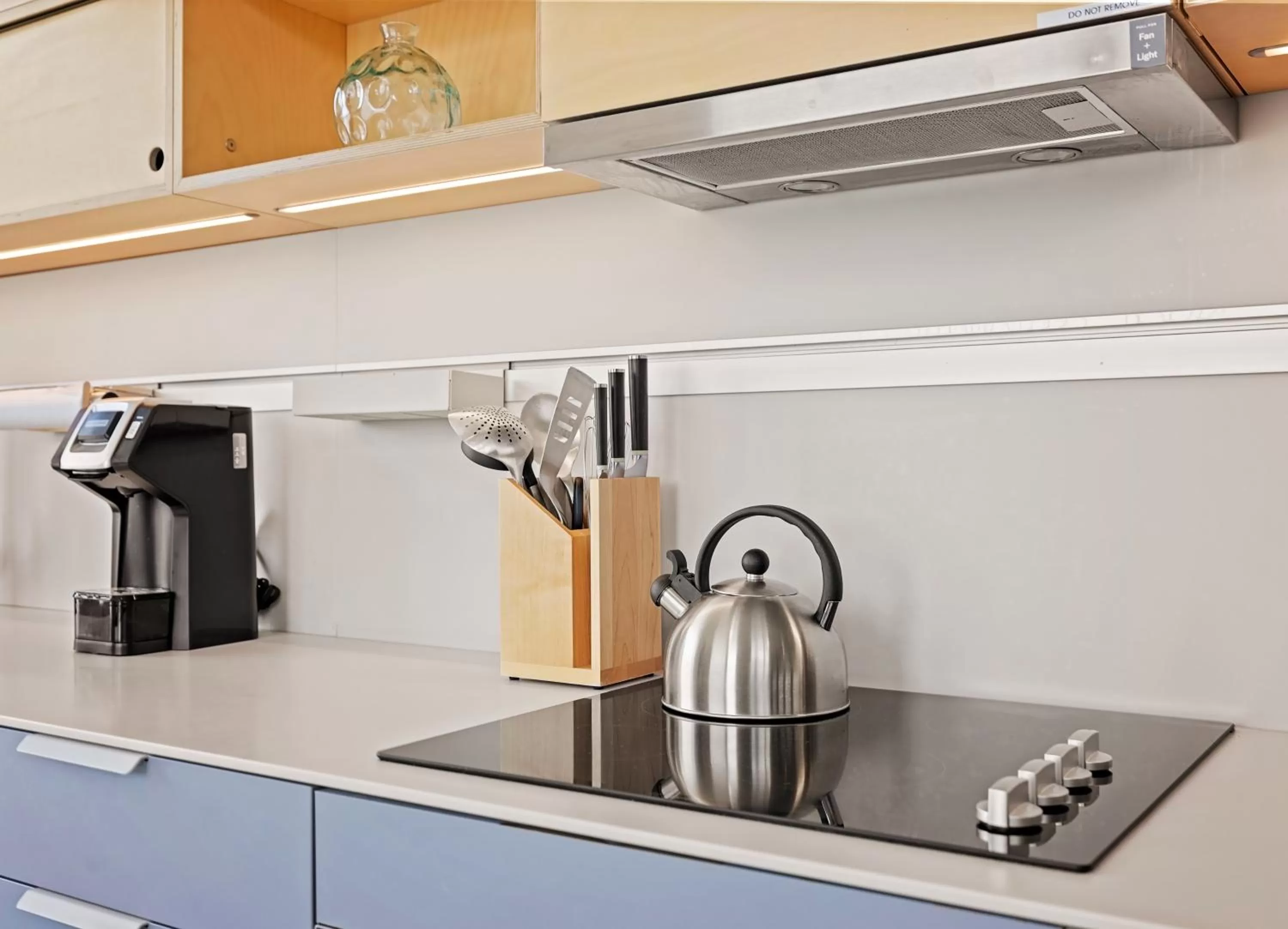 Kitchen or kitchenette in Placemakr Wedgewood-Houston - South Nashville