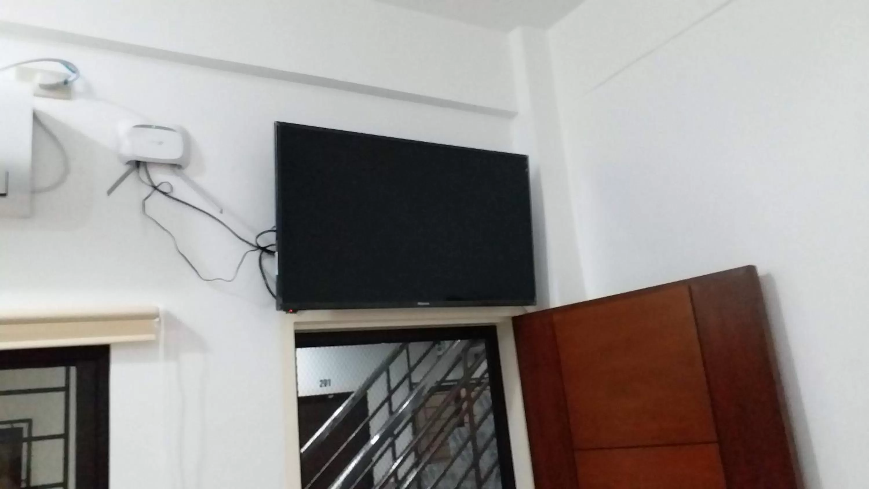 Clark-Pad Inn, Angeles City