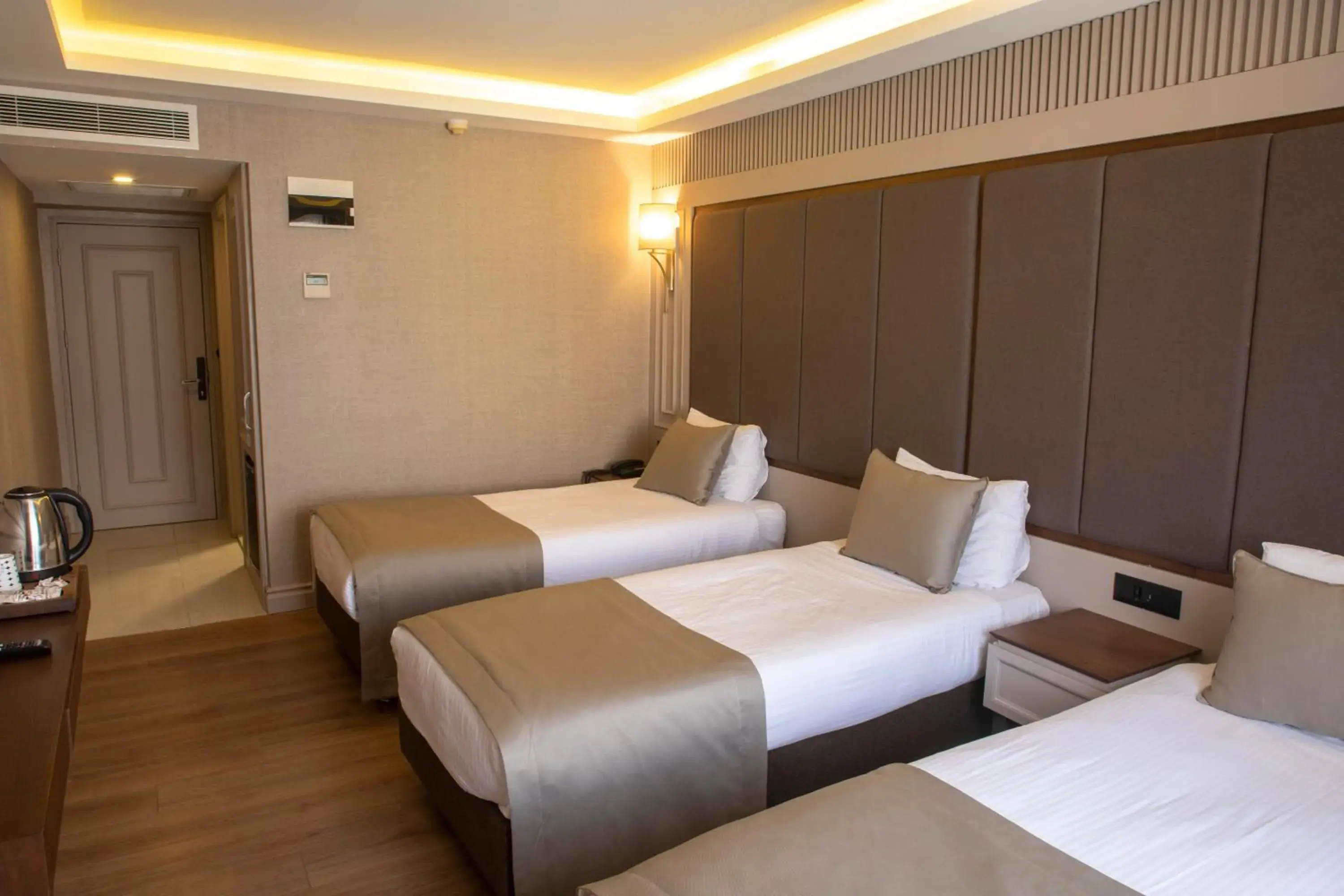 Bedroom, Bed in Martinenz Hotel