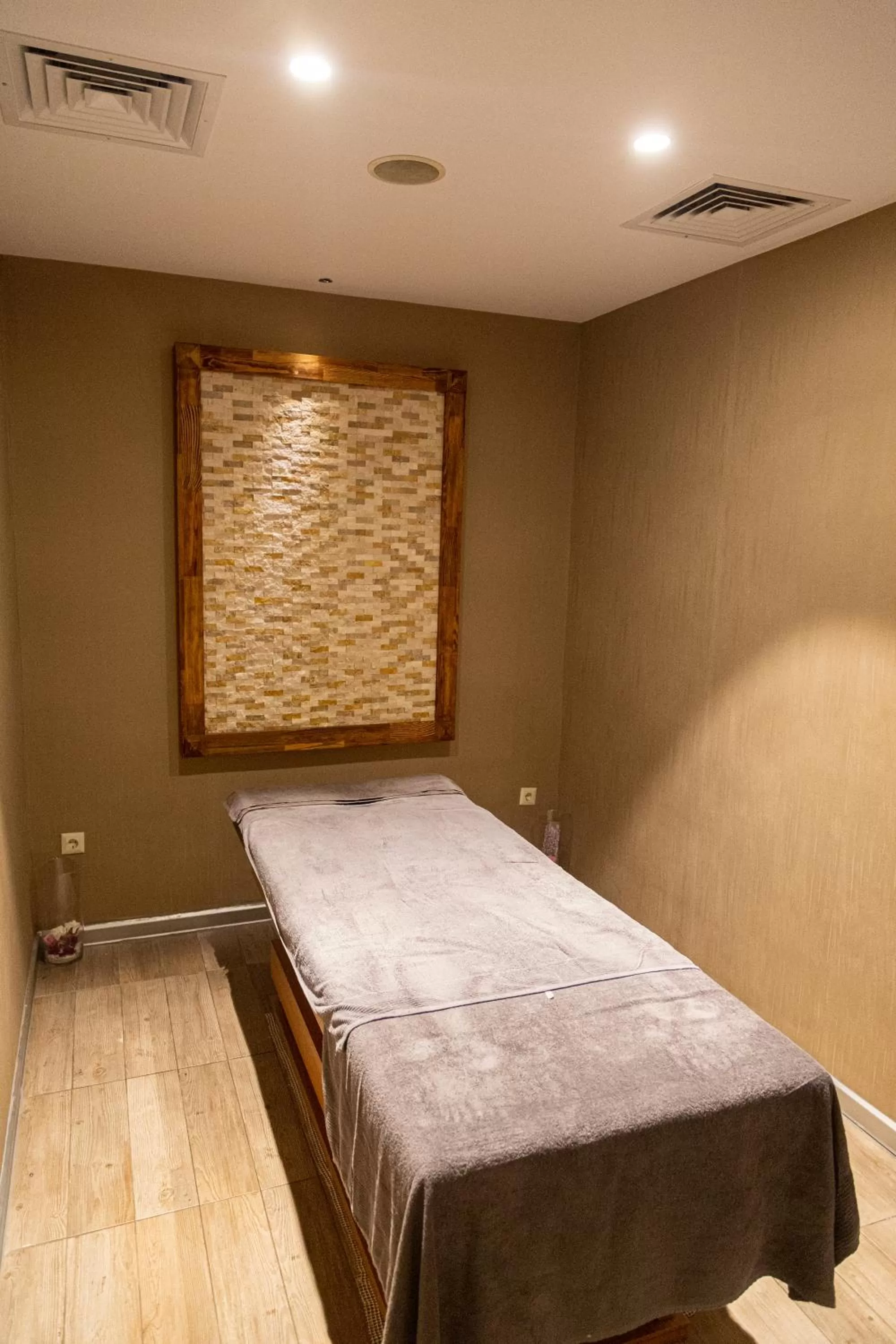 Sauna, Bed in The Bostancı Otel