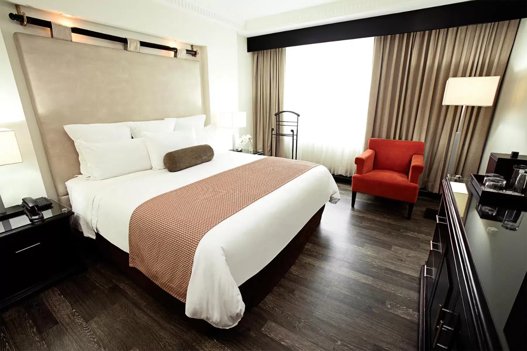 Bedroom, Bed in Grand Tikal Futura Hotel