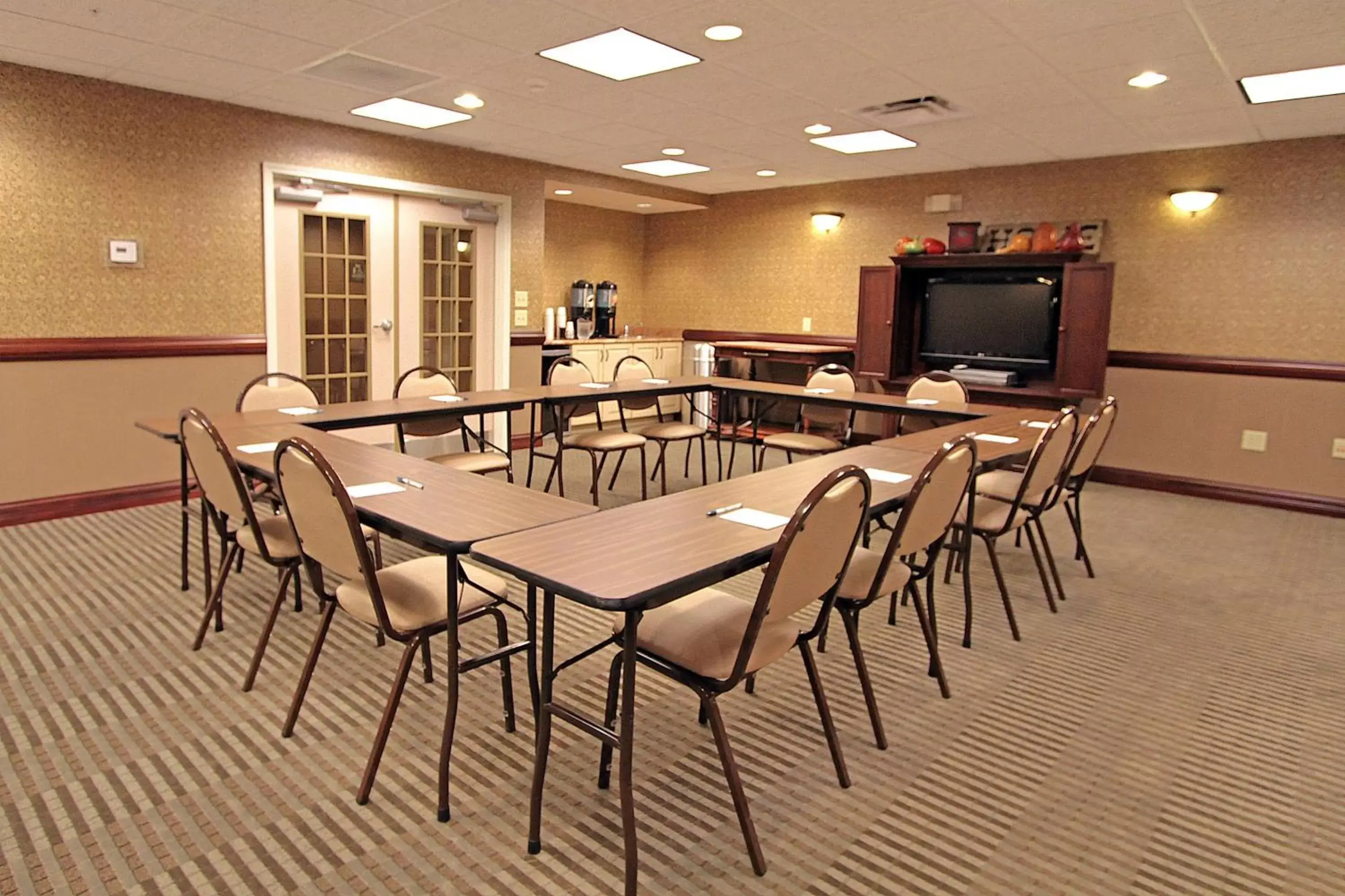 Meeting/conference room in Homewood Suites by Hilton Bloomington