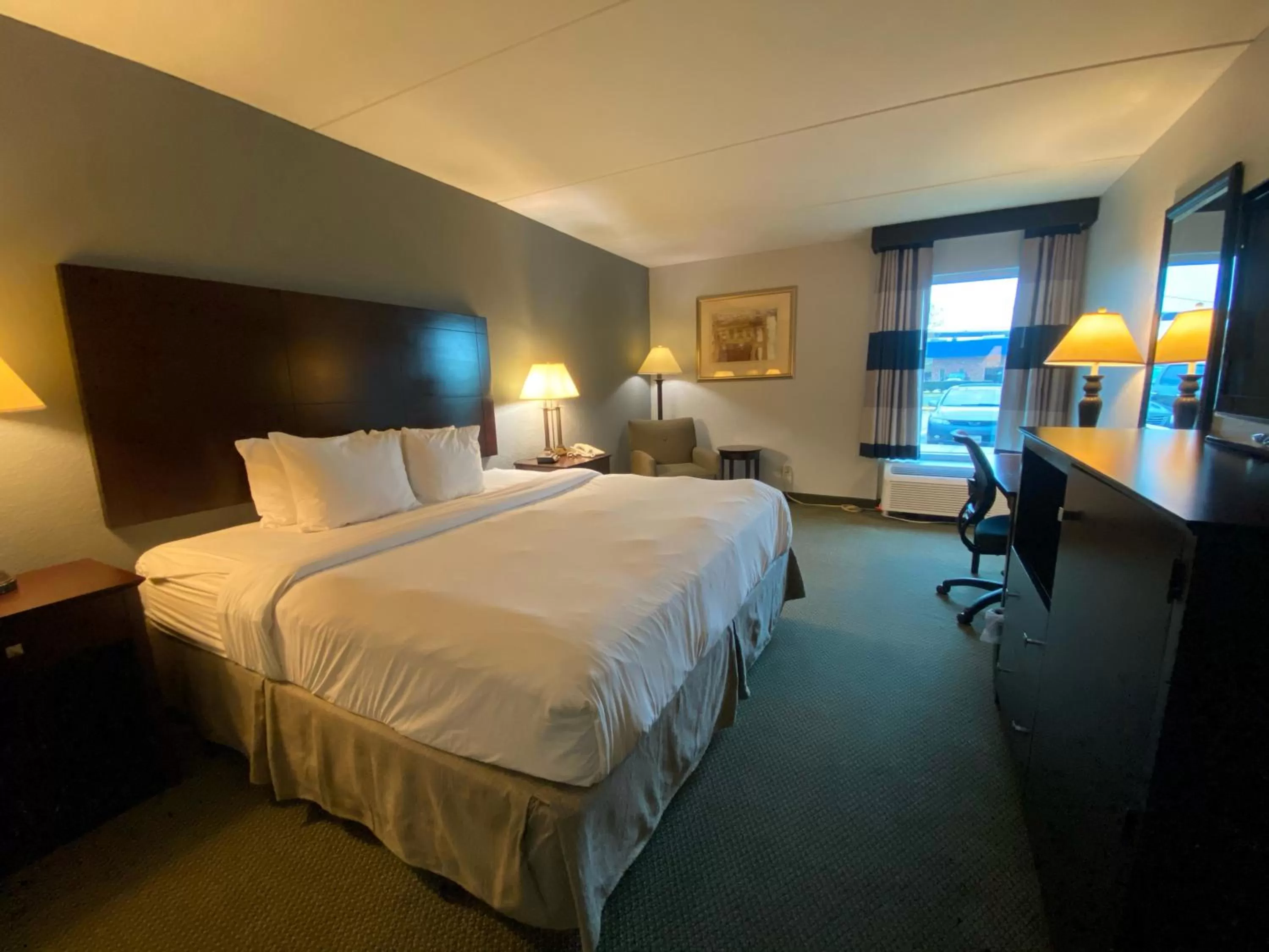 Photo of the whole room, Bed in Ramada by Wyndham Luling