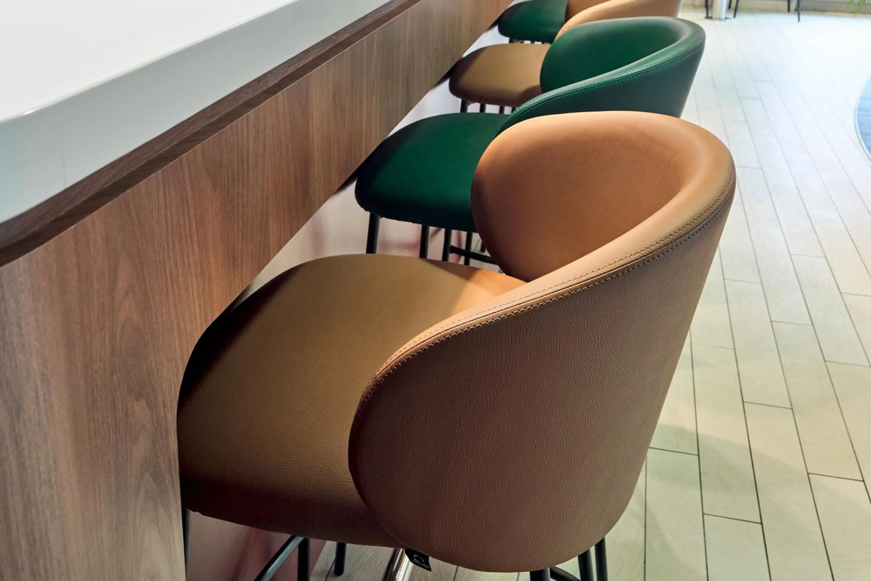 Lounge or bar in Campanile NATURE - Villennes sur Seine Poissy