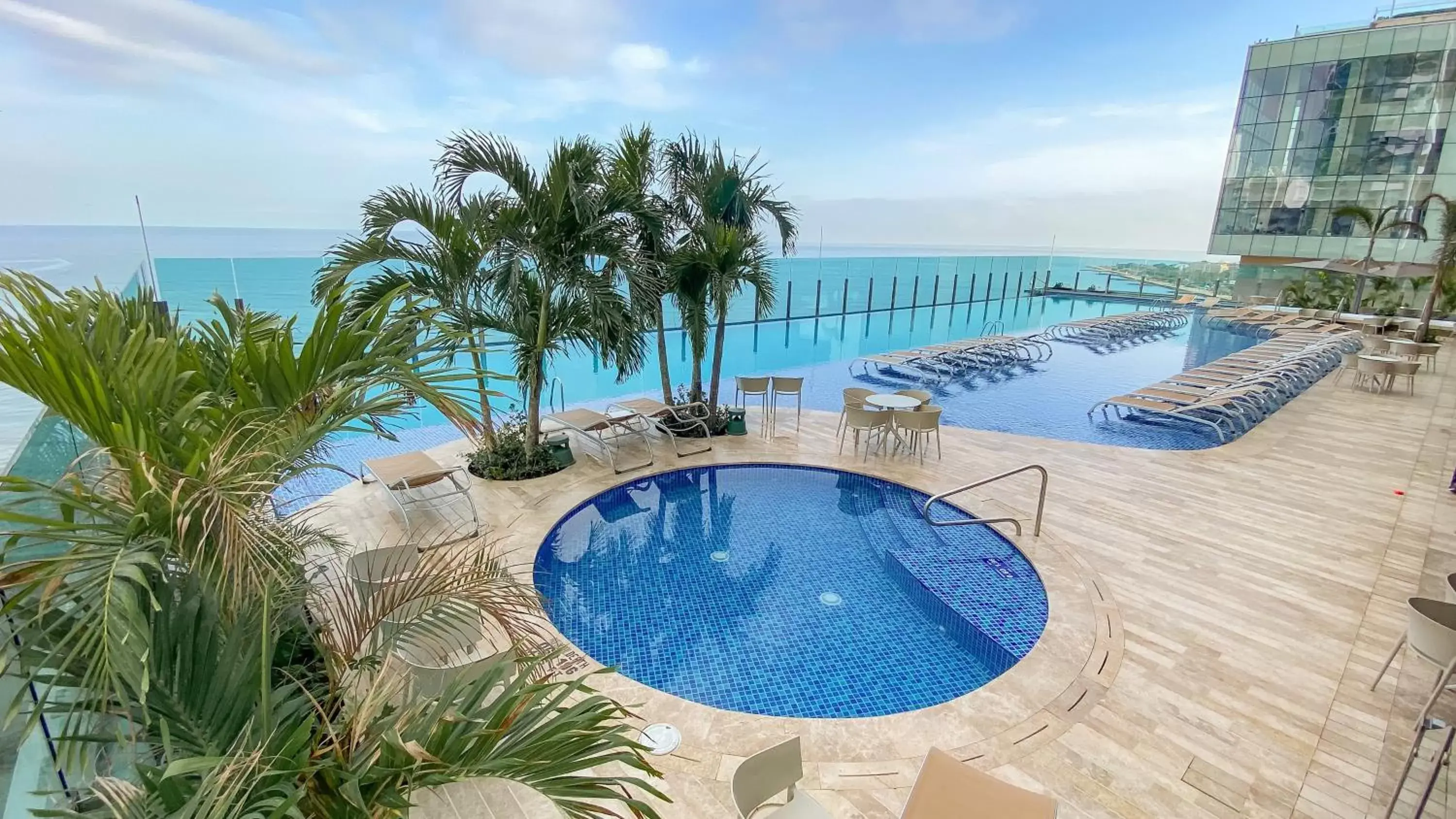 Swimming Pool in Estelar Cartagena de Indias Hotel y Centro de Convenciones