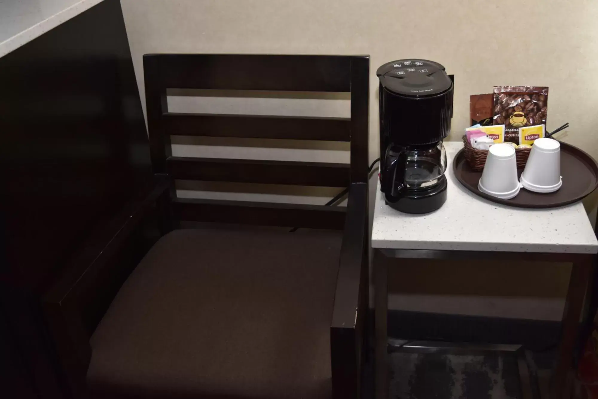 Coffee/tea facilities in Quality Inn East Stroudsburg - Poconos