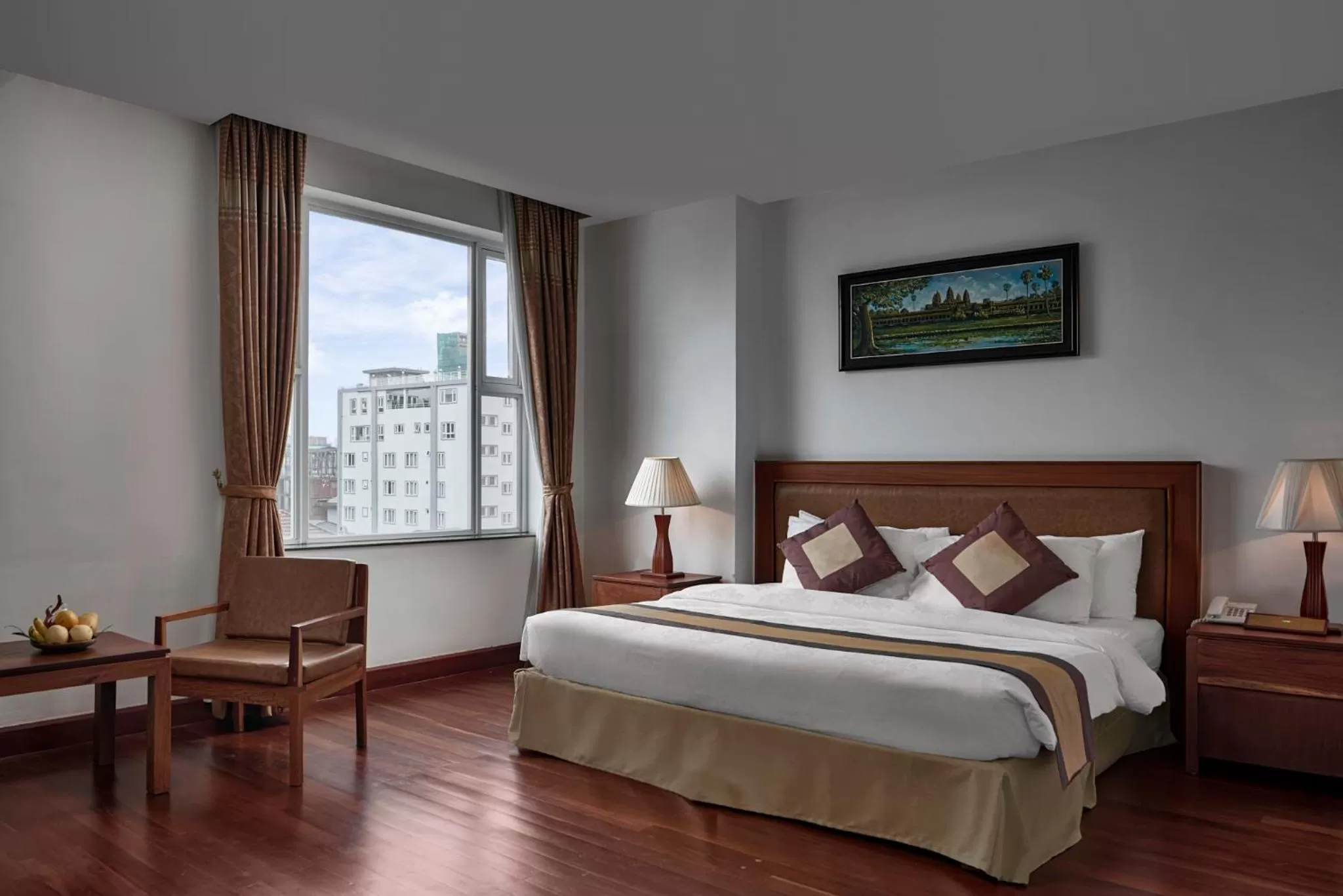 Shower, Bed in Phnom Penh Katari Hotel