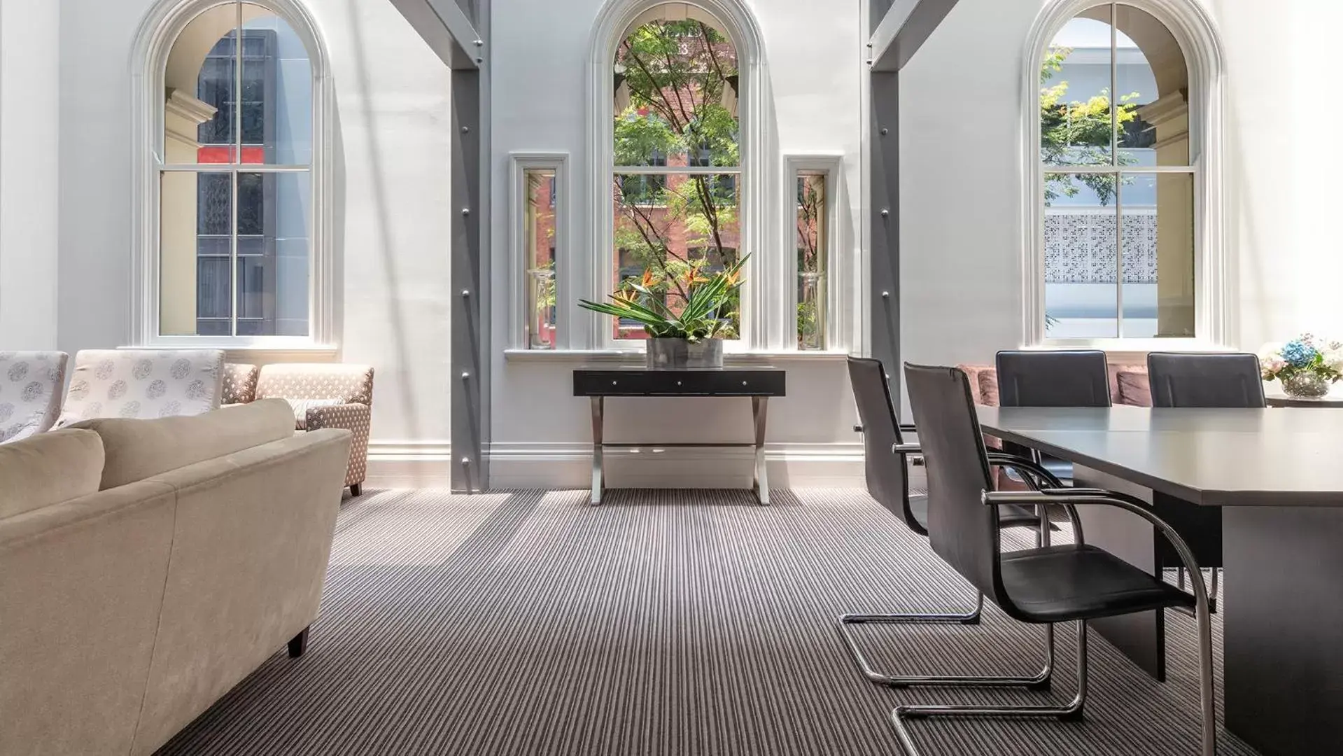 Lobby or reception in Oaks Brisbane on Charlotte Suites Lobby or reception in Oaks Brisbane on Charlotte Suites