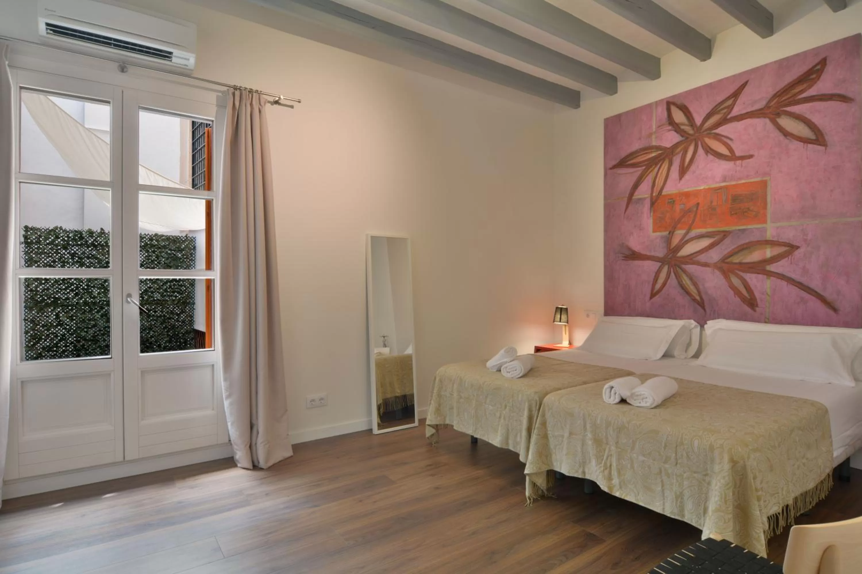 Double Room with Patio in Hotel Bosch Boutique