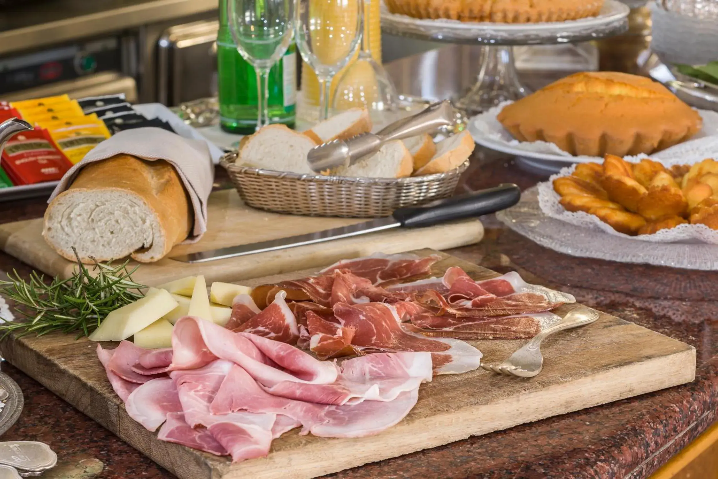 Restaurant/places to eat in Hotel Cacciani Restaurant/places to eat in Hotel Cacciani