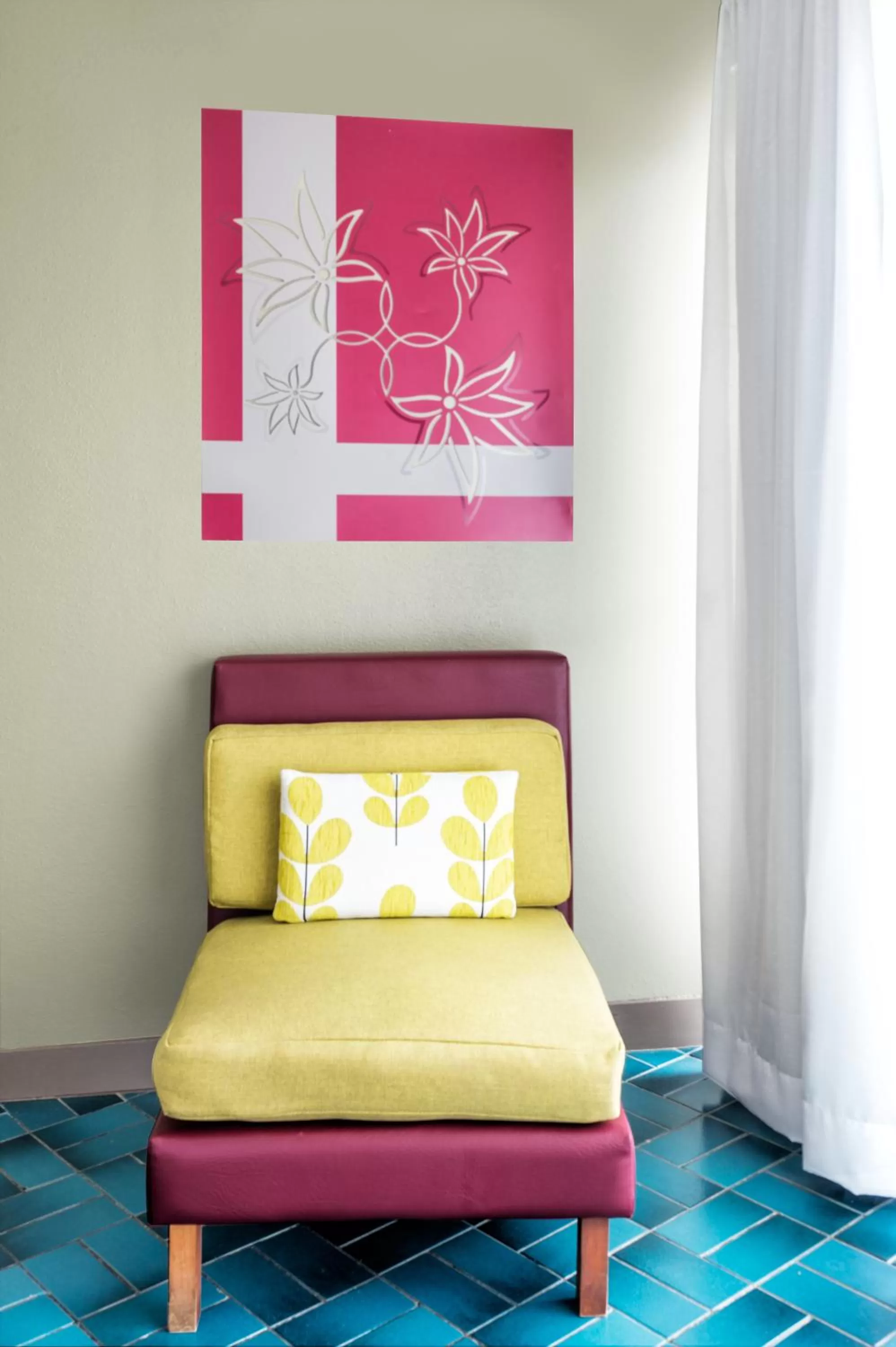 Seating area in Mercure Nadi