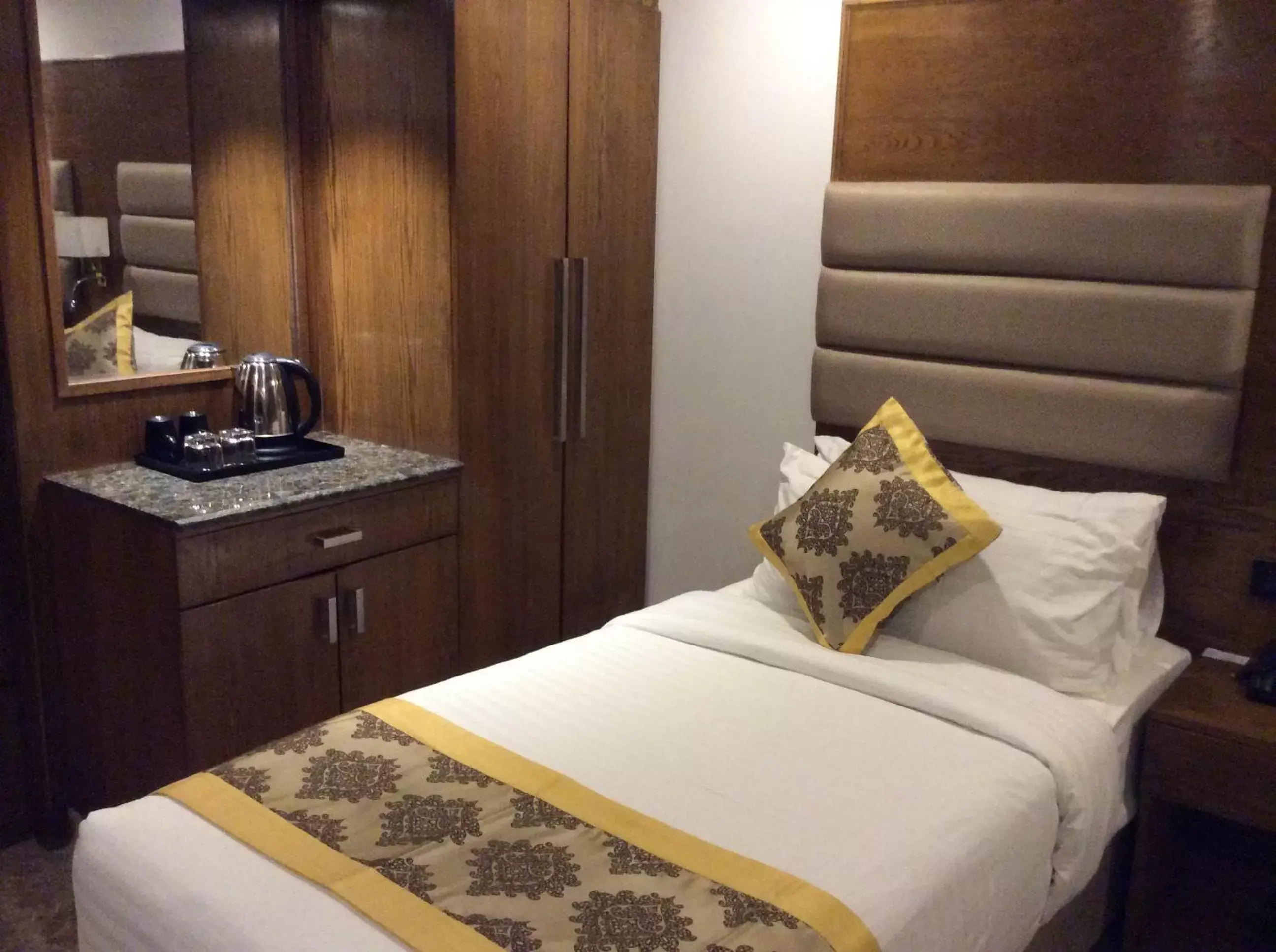 Bedroom, Bed in Marino Royal Hotel Bedroom, Bed in Marino Royal Hotel