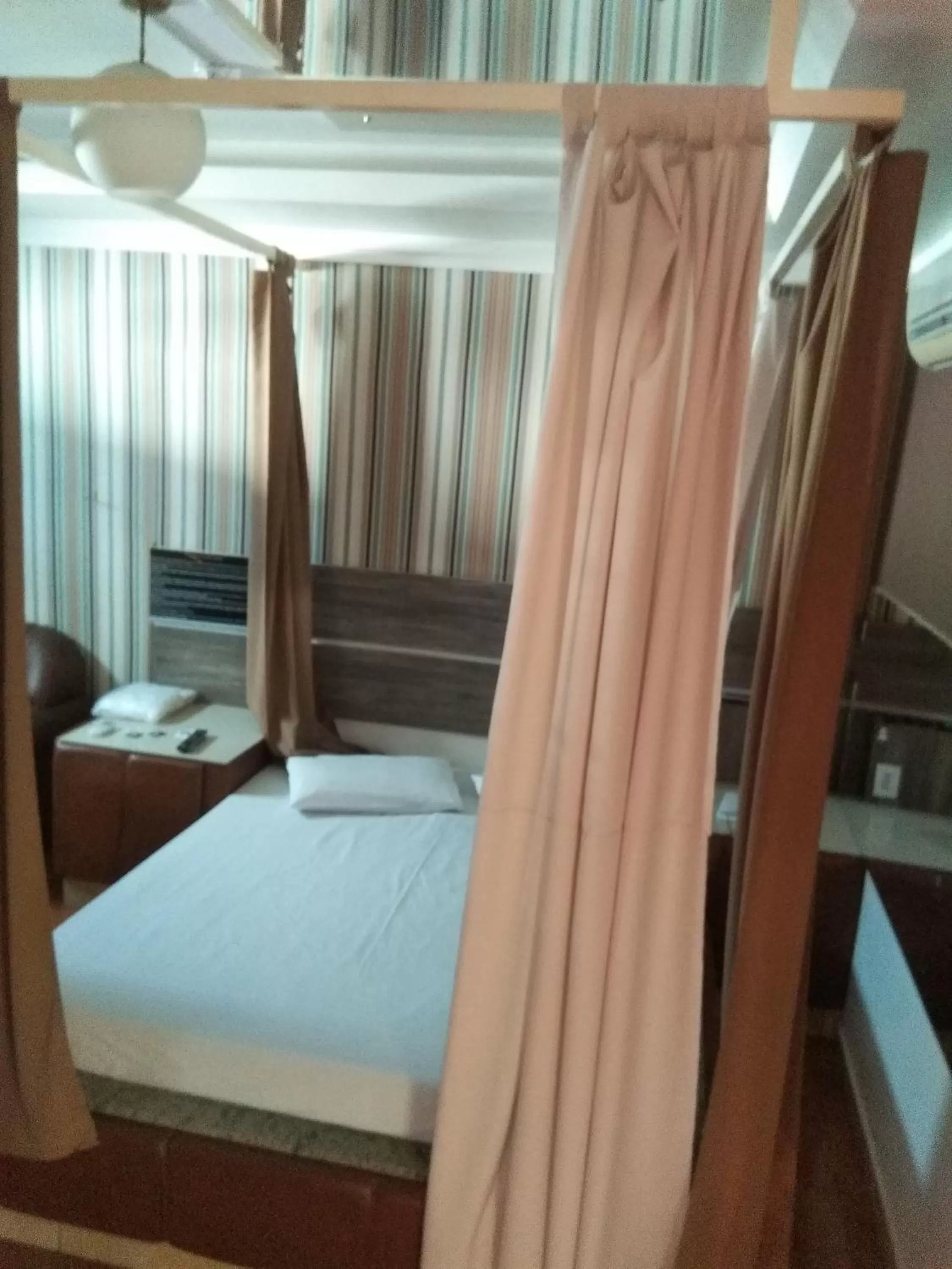 Bed in Classic Hotel e Motel