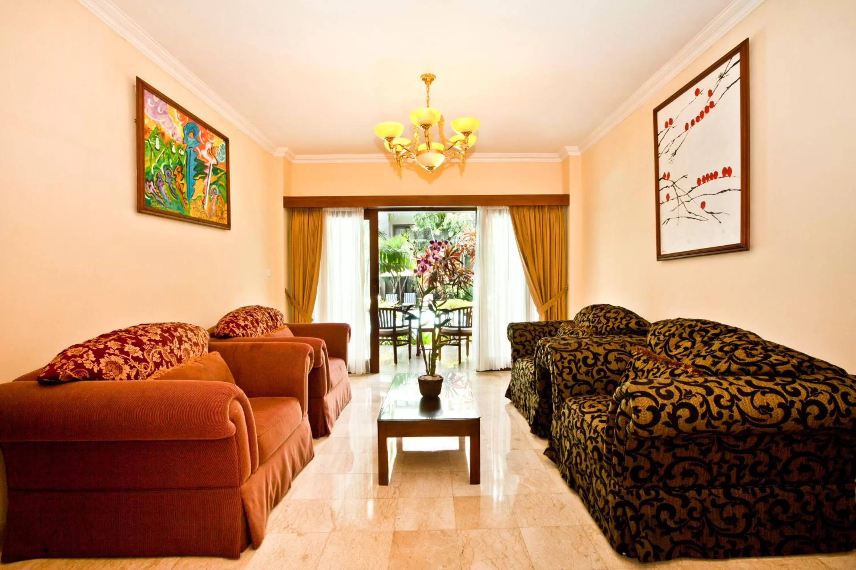 Living room in Hotel Kumala Pantai