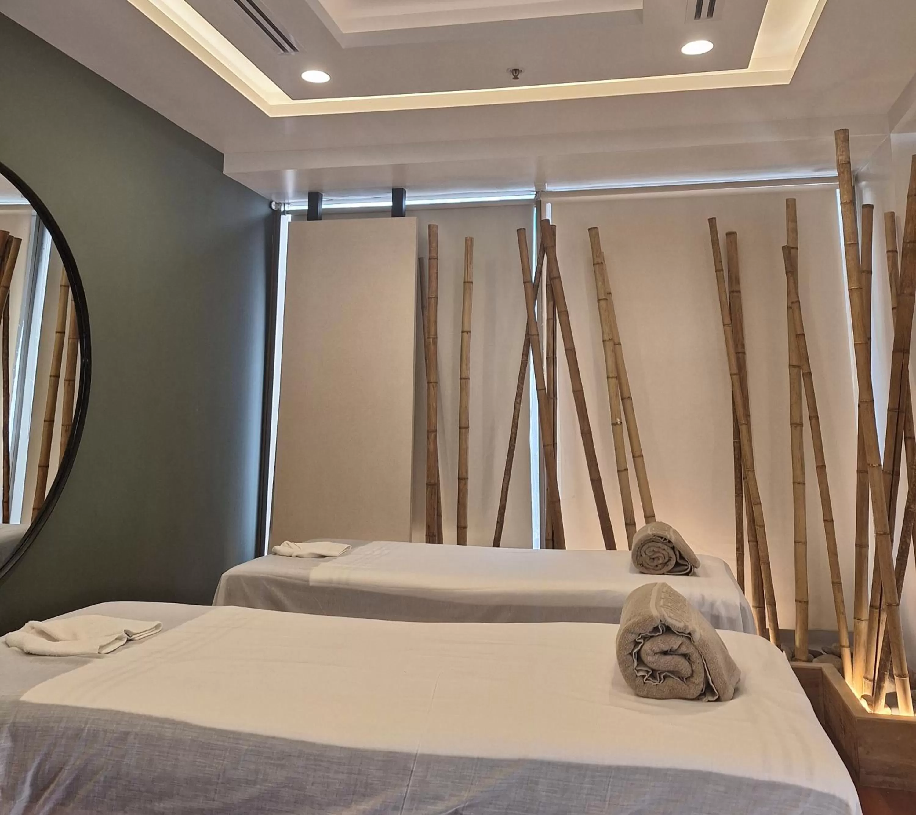 Massage, Bed in Alejandro 1º Hotel