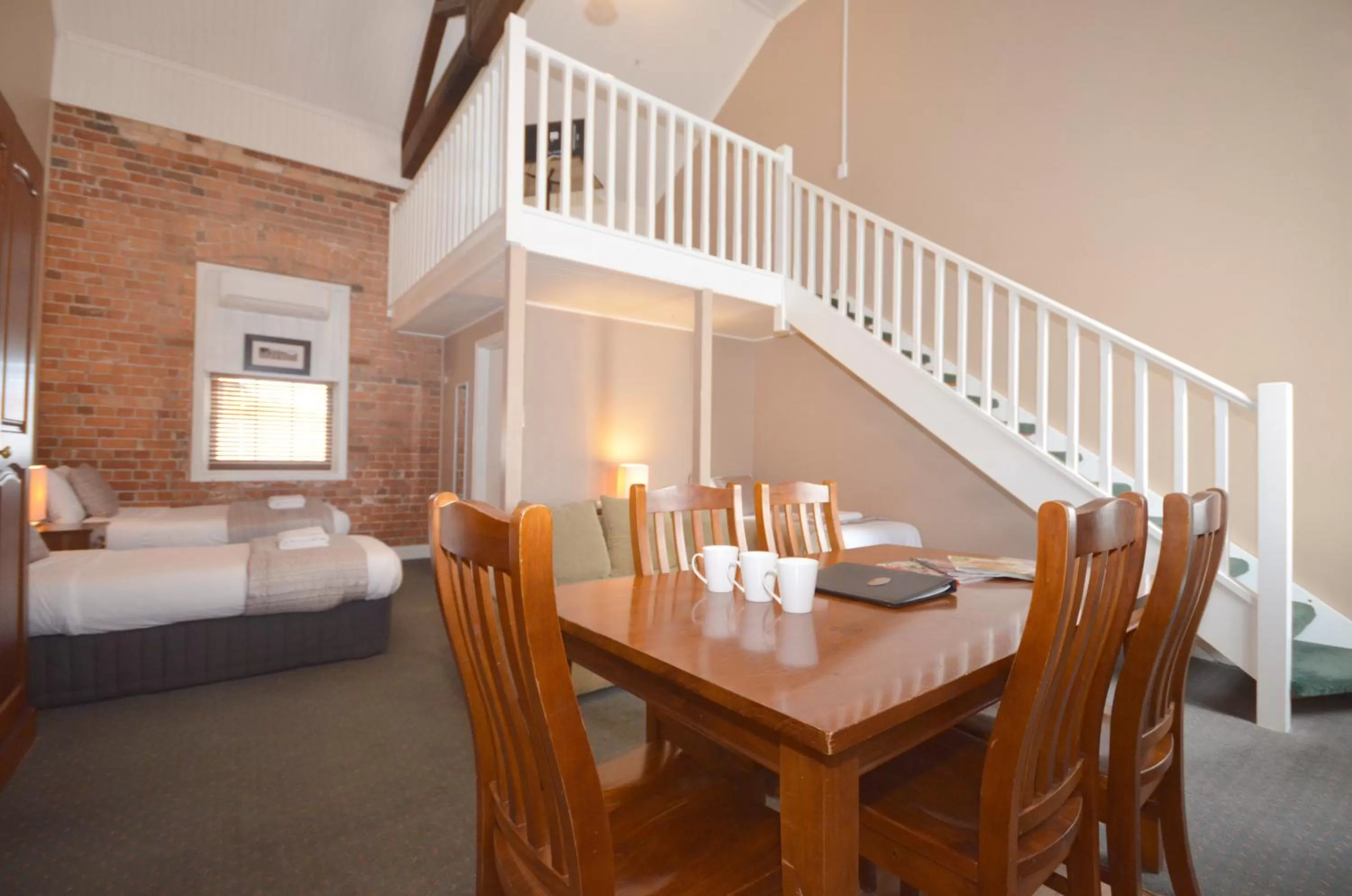 Bed in Central Springs Inn