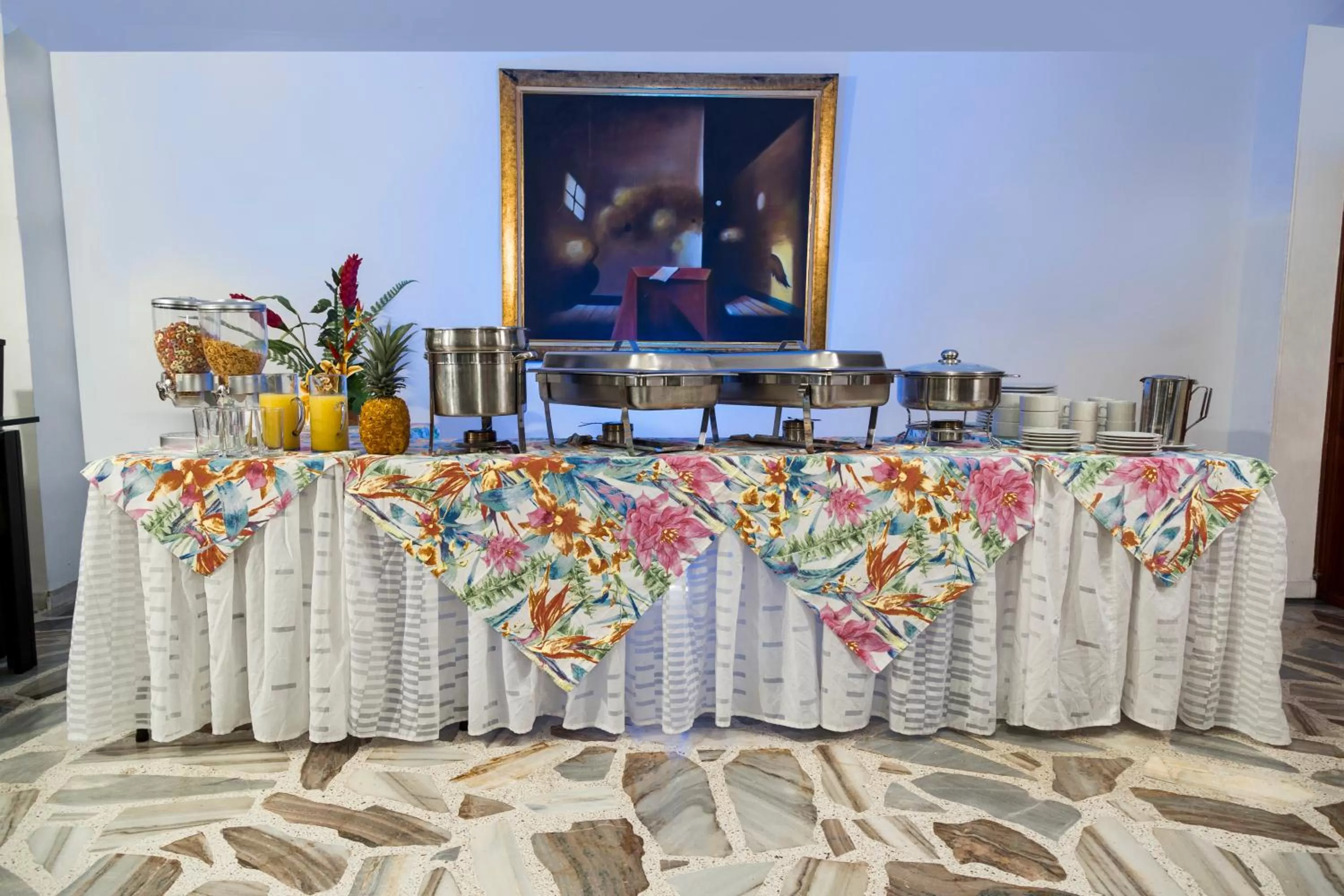 Food and drinks in Hotel Flamingo Cali