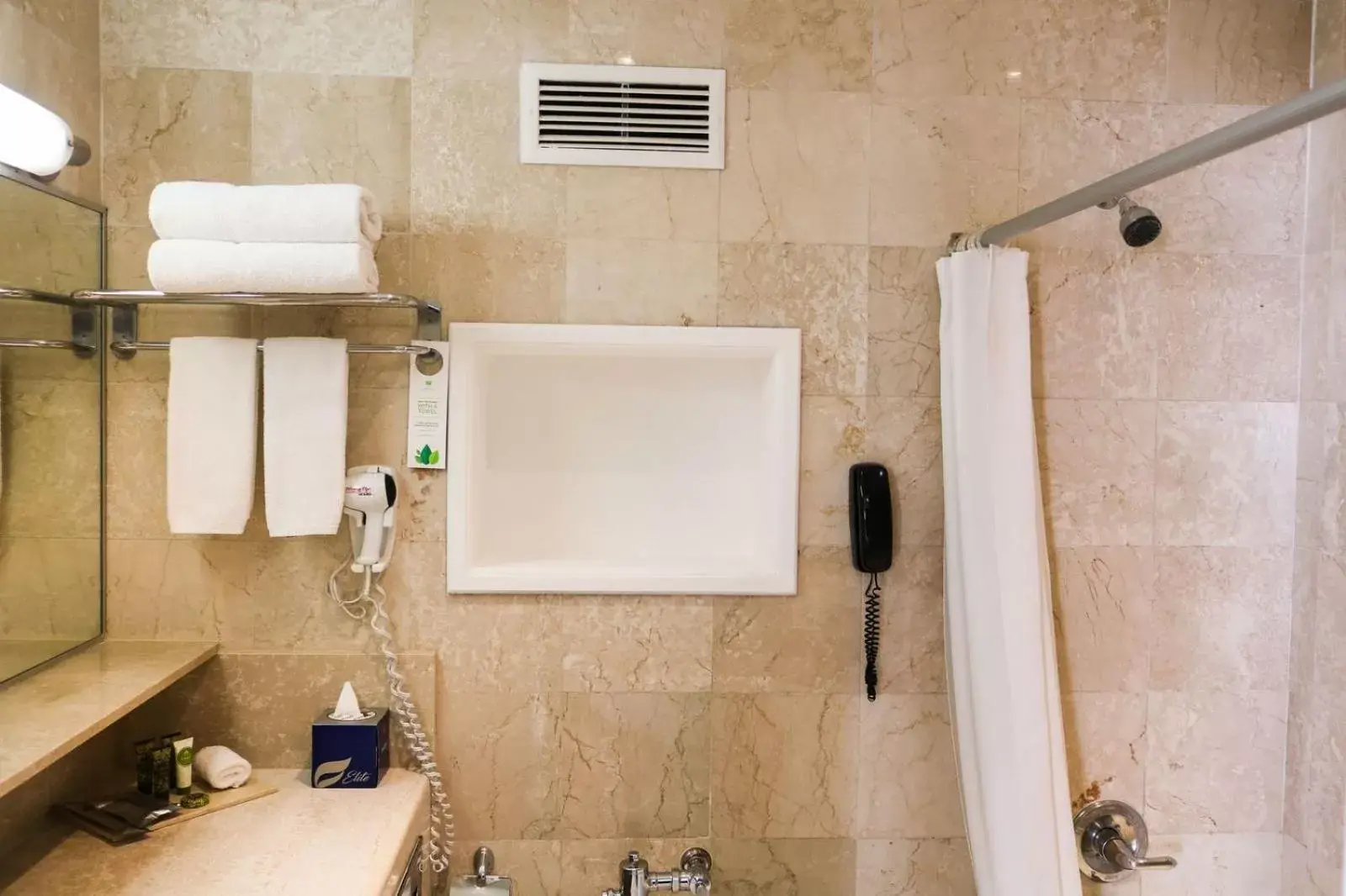 Bathroom in Hotel El Panama by Faranda Grand, a member of Radisson Individuals