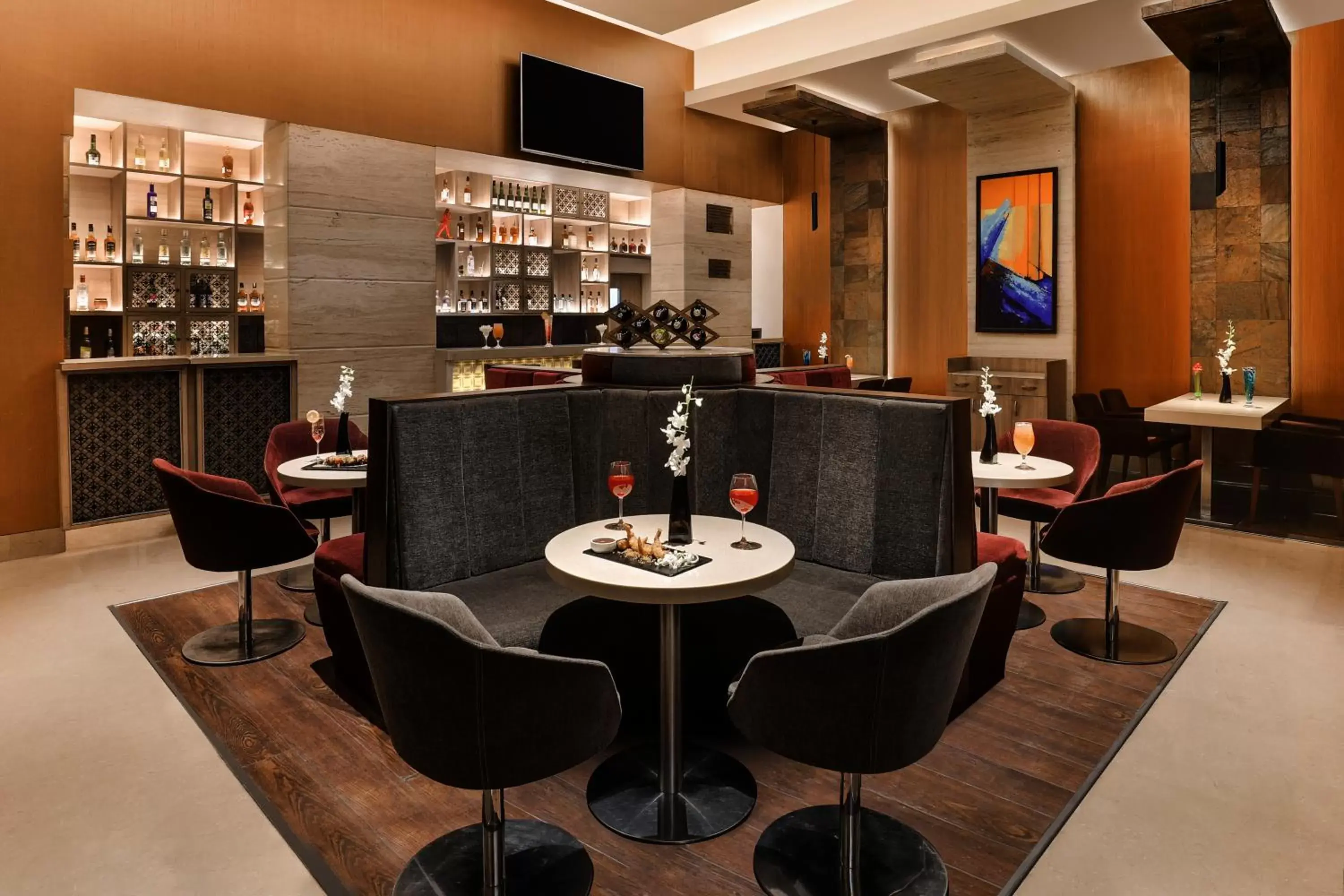 Lounge/Bar in Sandal Suites by Lemon Tree Hotels