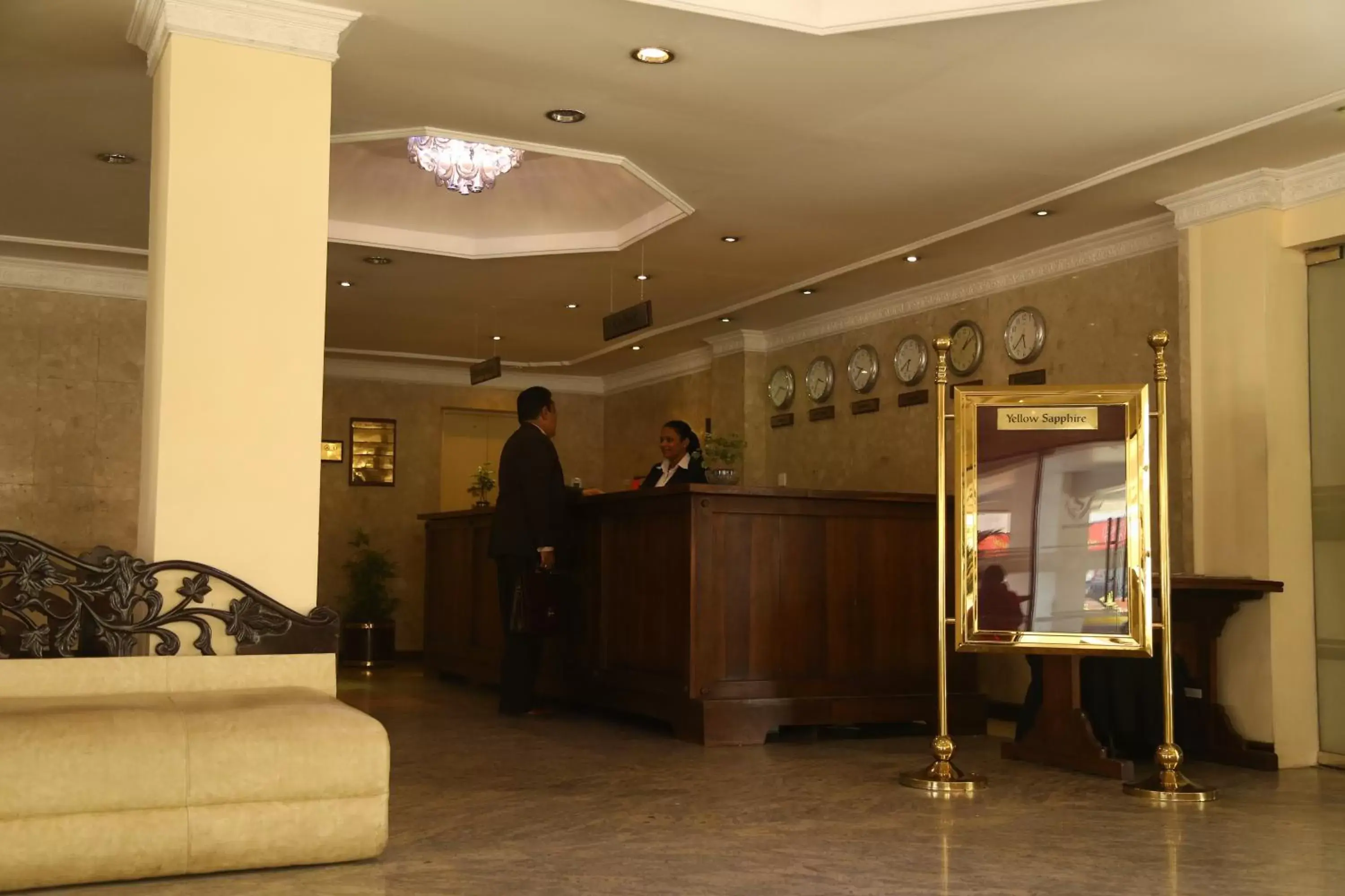 People, Lobby/Reception in Hotel Sapphire