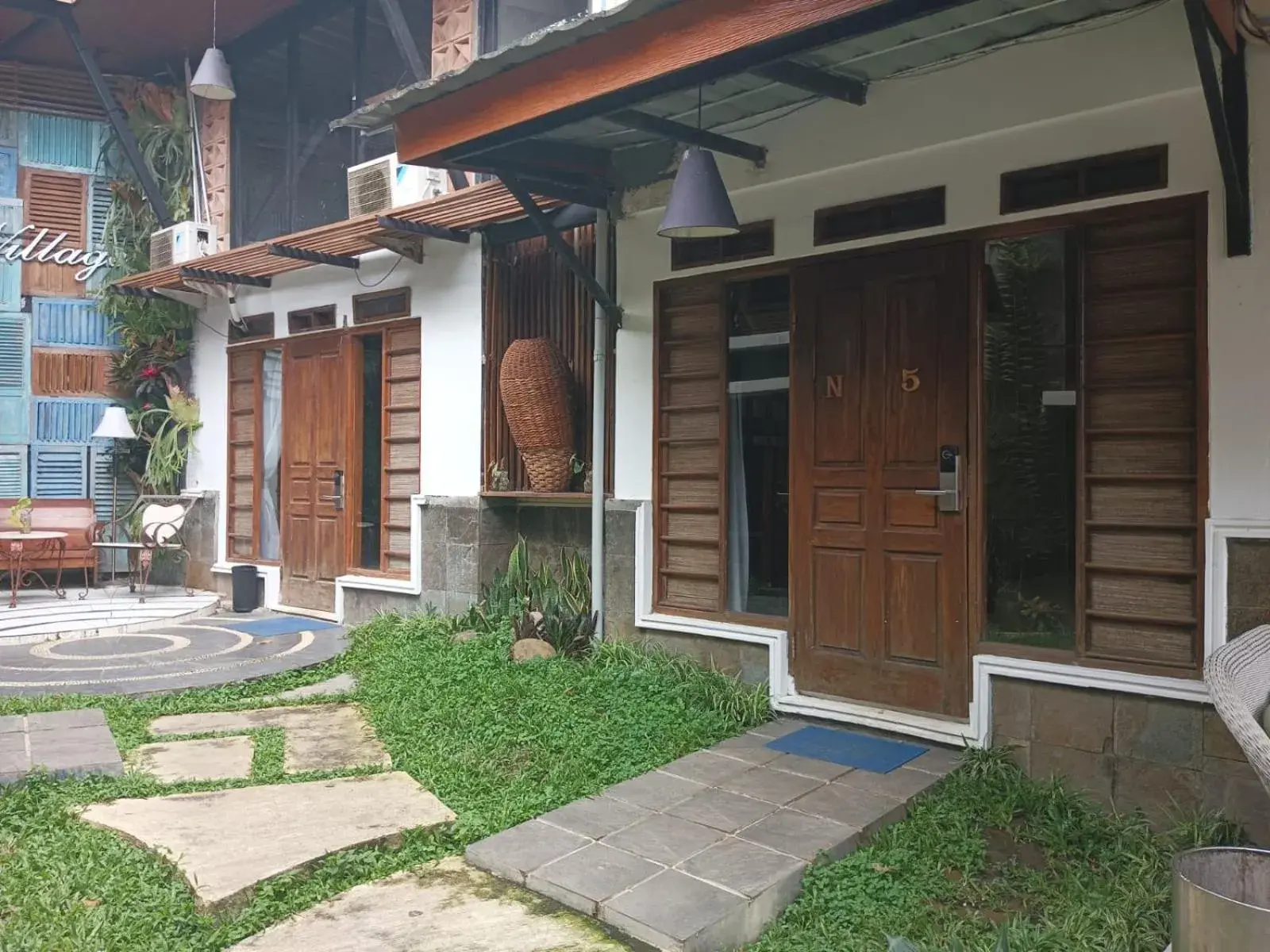 Property building in The Village Resort Bogor Powered by Archipelago Property building in The Village Resort Bogor Powered by Archipelago