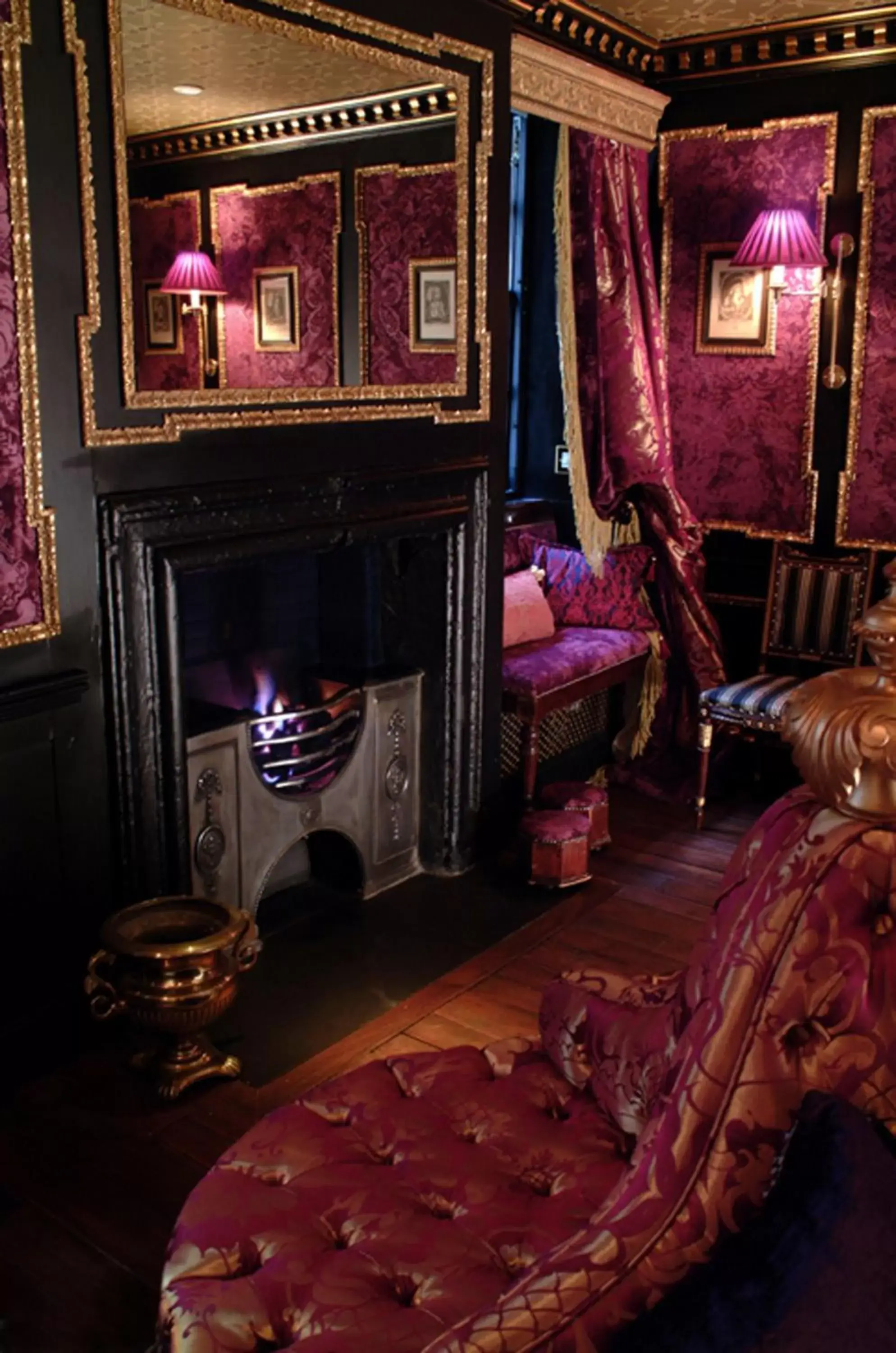 Living room in The Witchery by the Castle