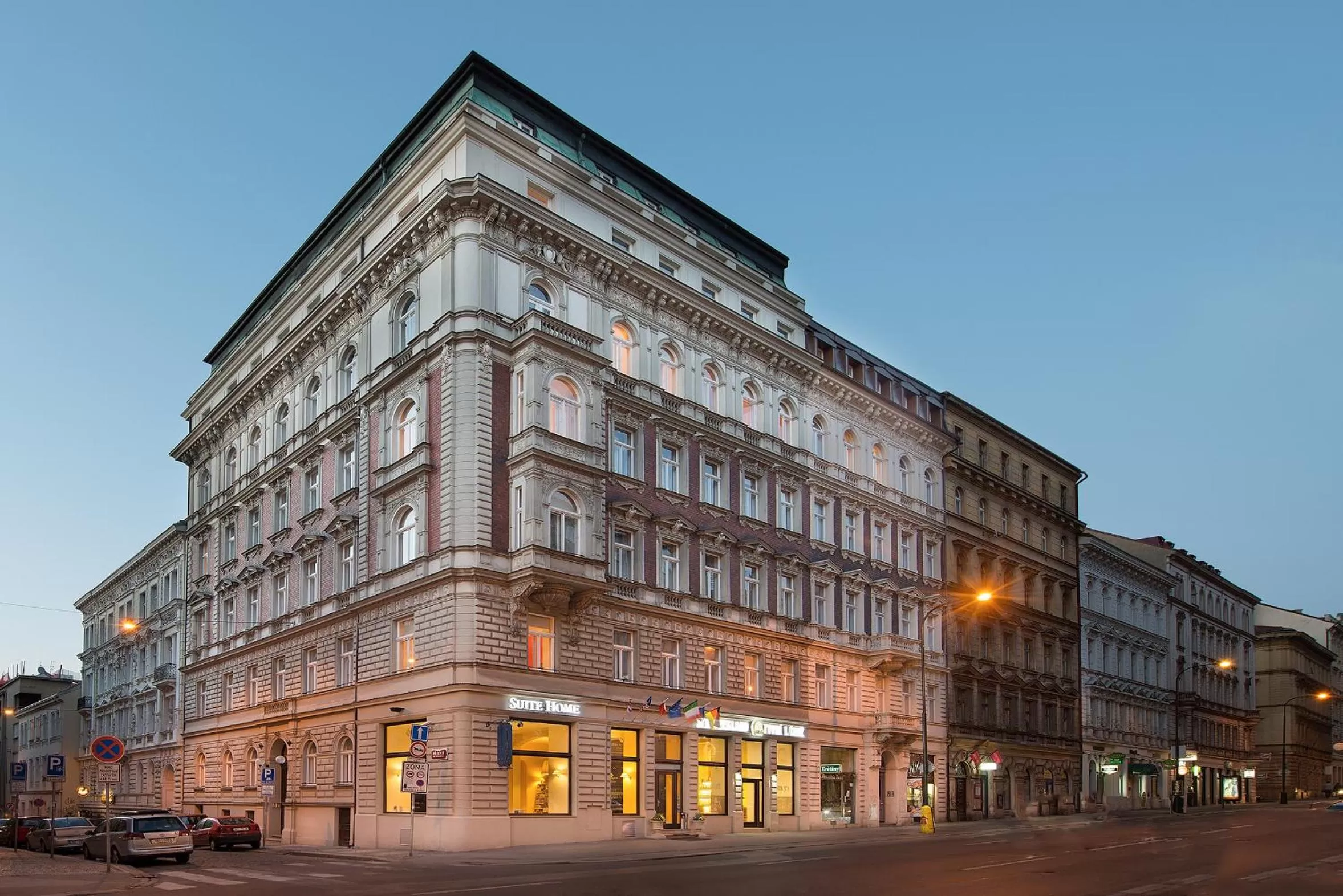 Facade/entrance in Hotel Suite Home Prague