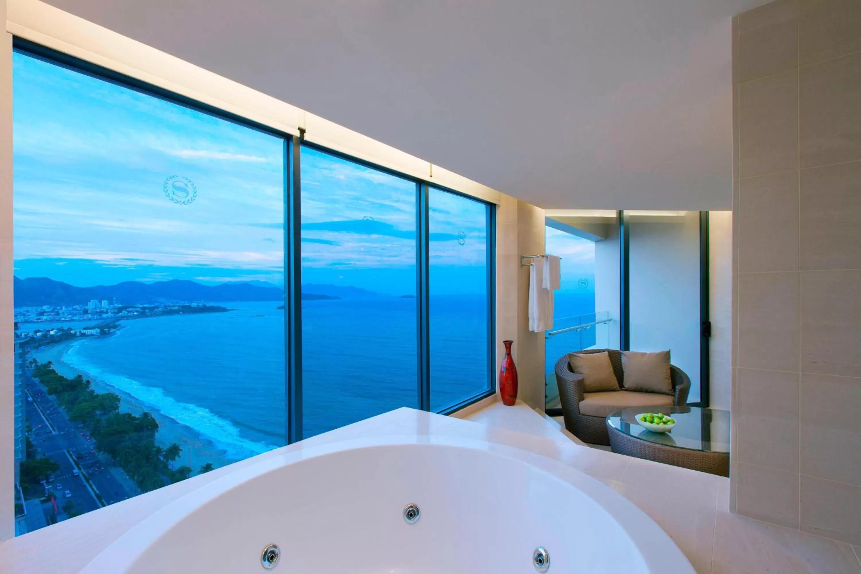 Bathroom in Sheraton Nha Trang Hotel & Spa