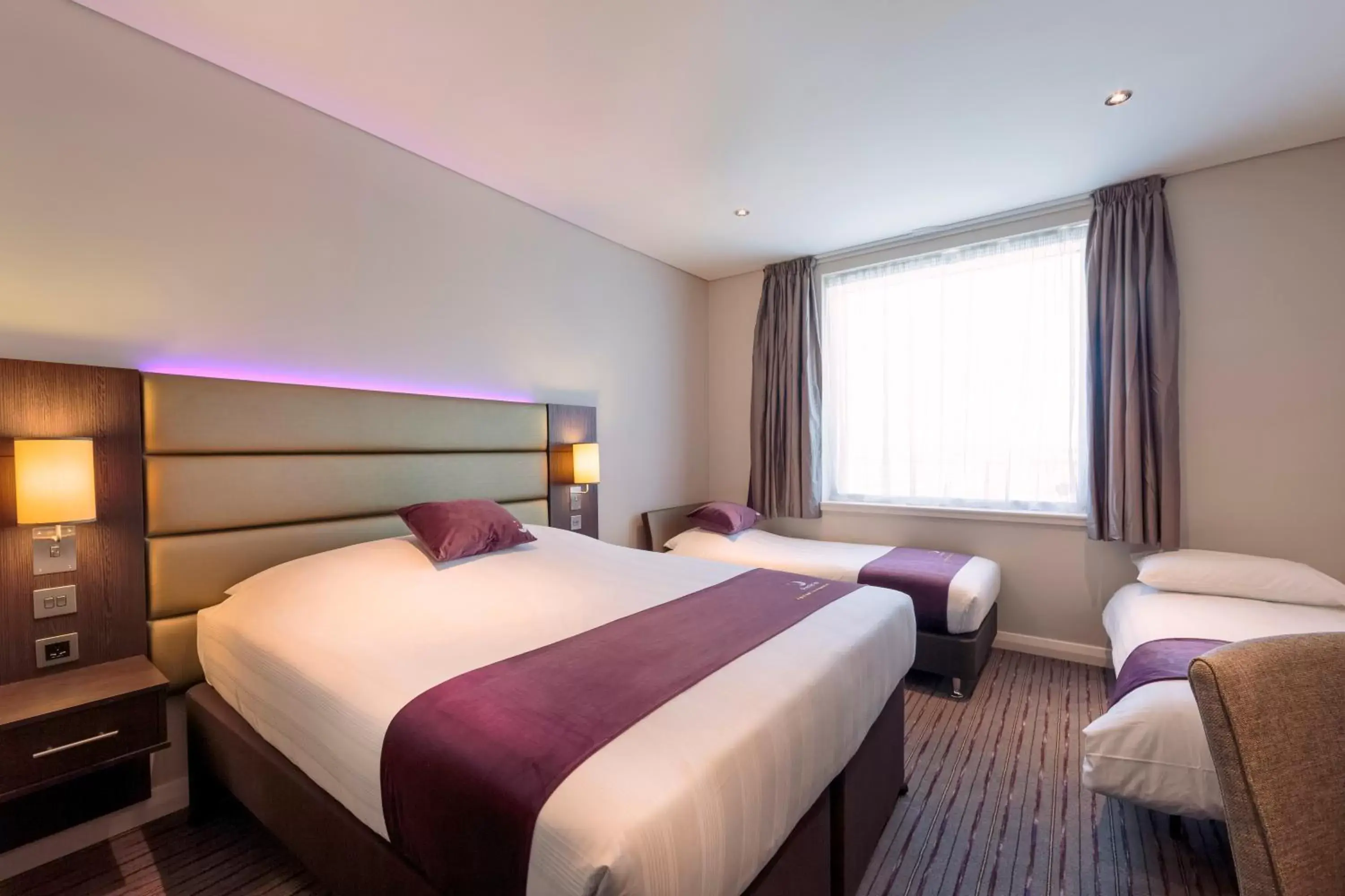 Bed in Premier Inn Doha Education City