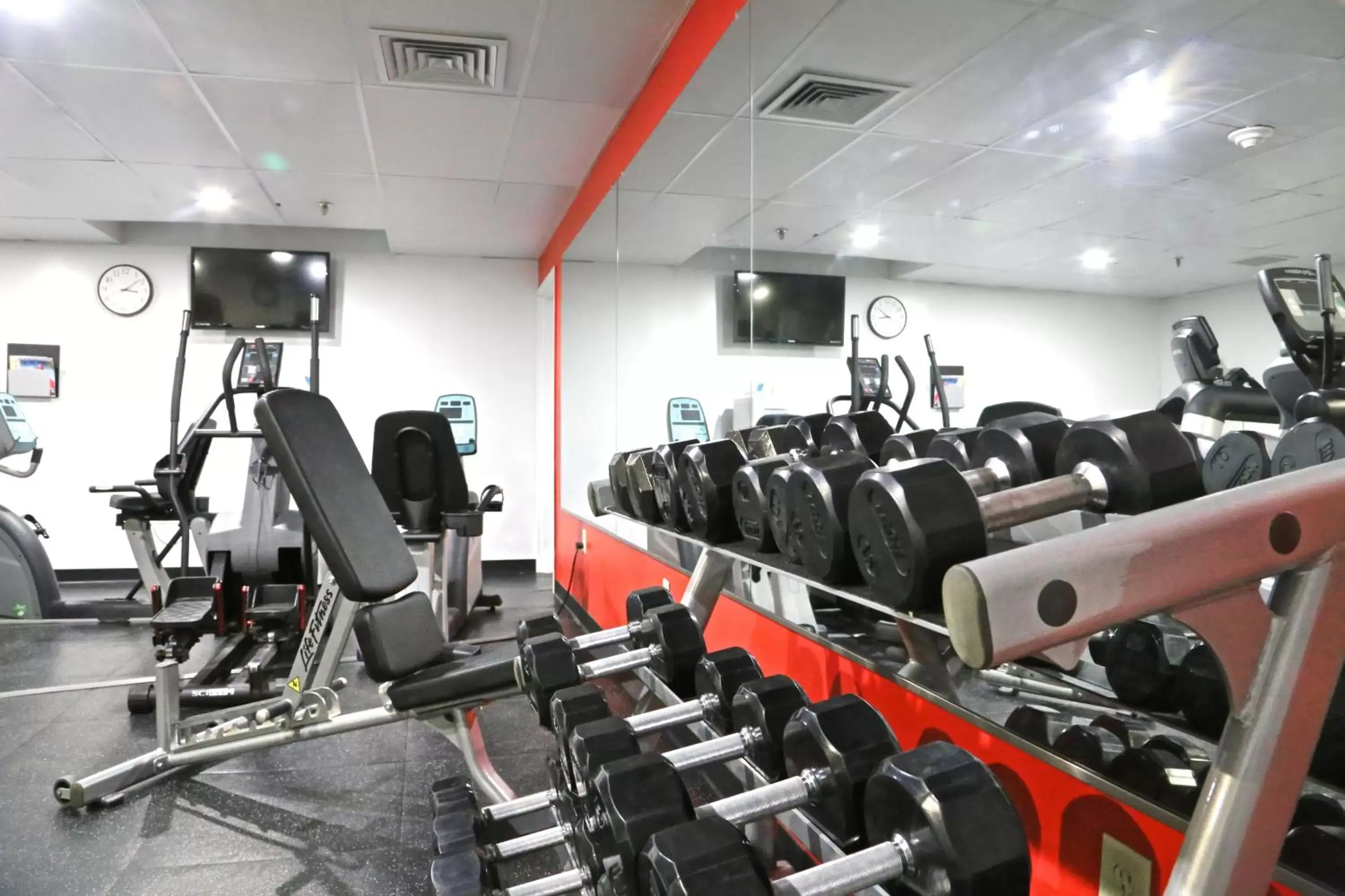 Fitness centre/facilities, Fitness Center/Facilities in Hotel 1620 Plymouth Harbor