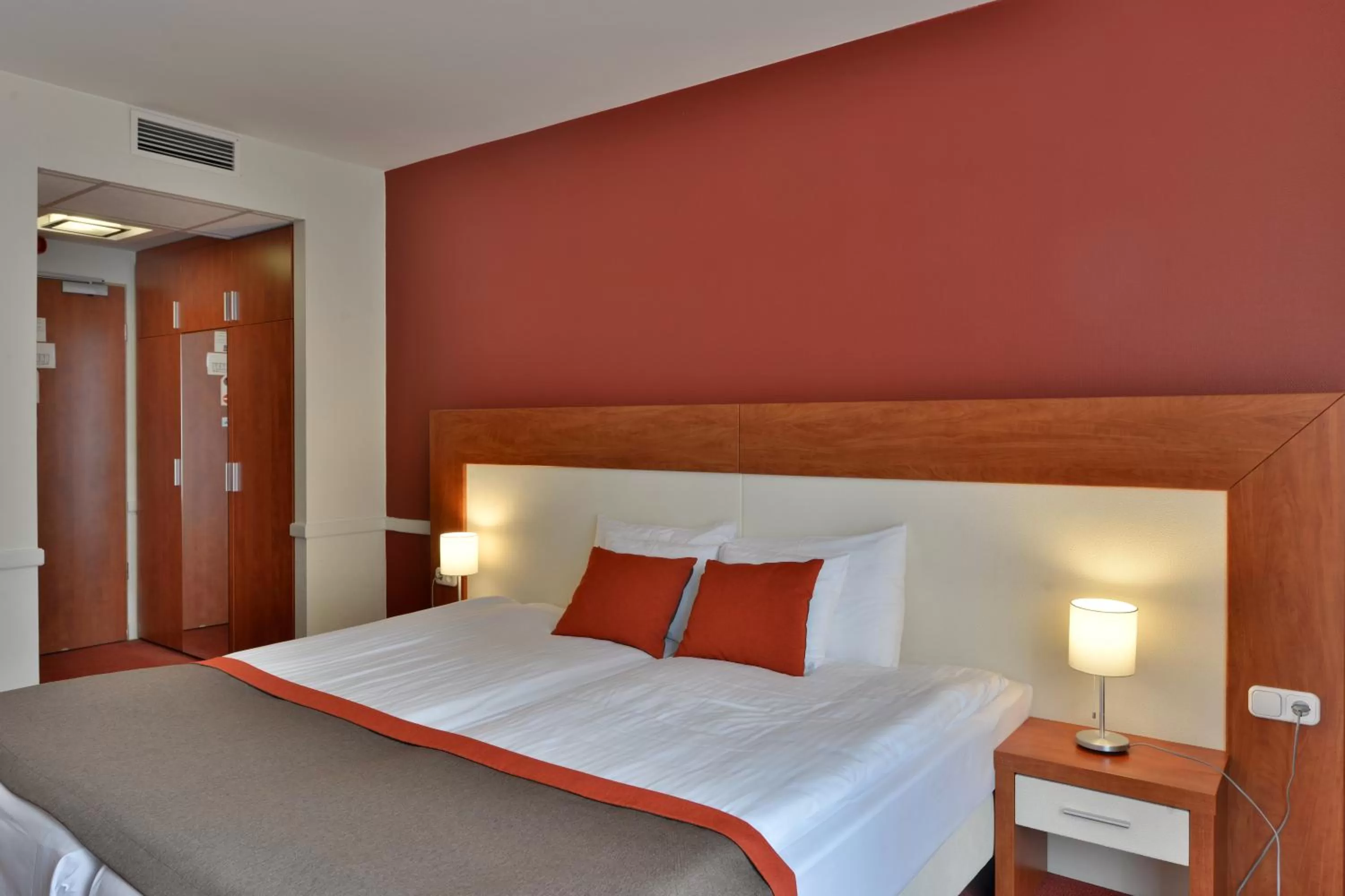 Bed in Hotel City Inn