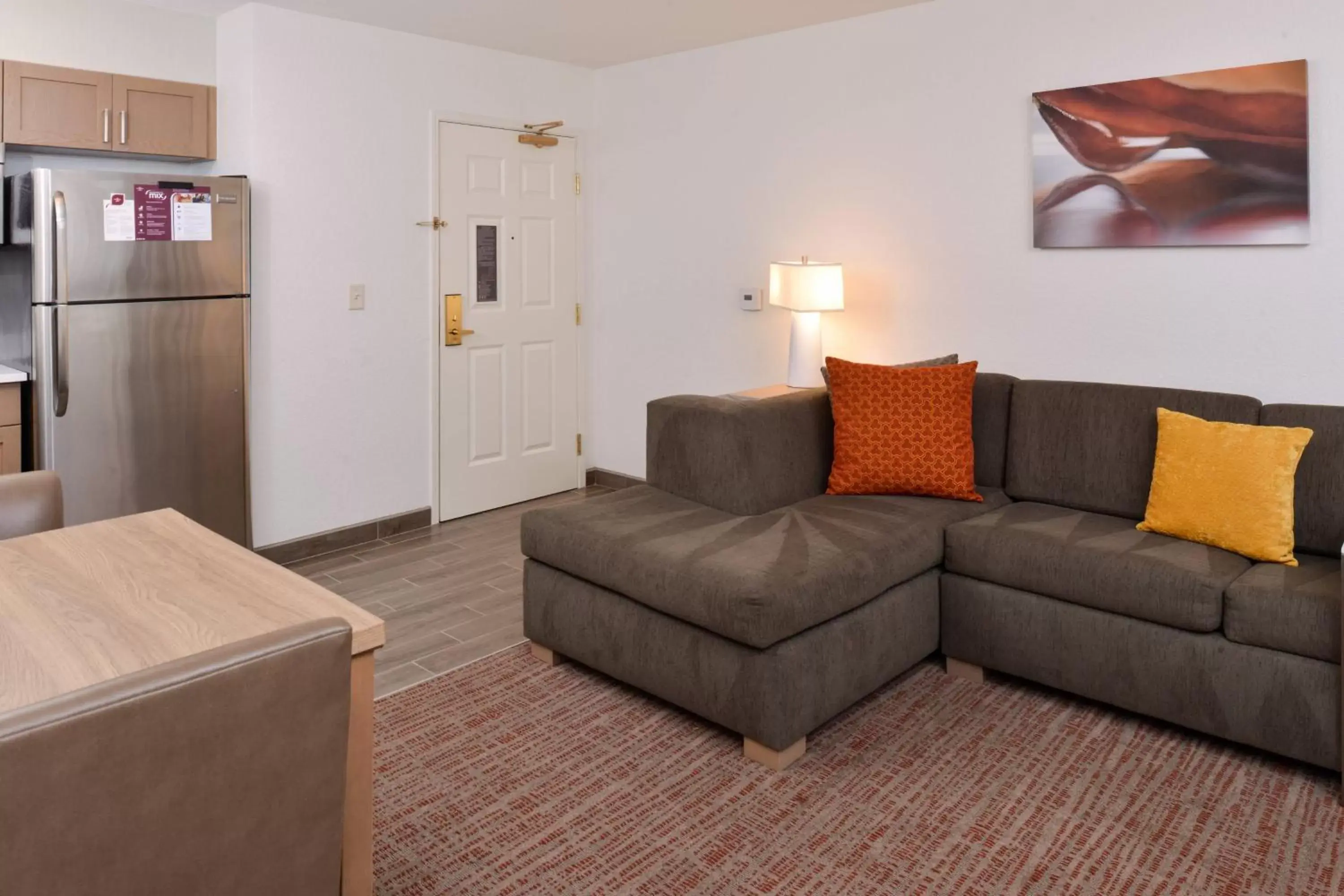 Living room, Seating Area in Residence Inn Palo Alto Los Altos