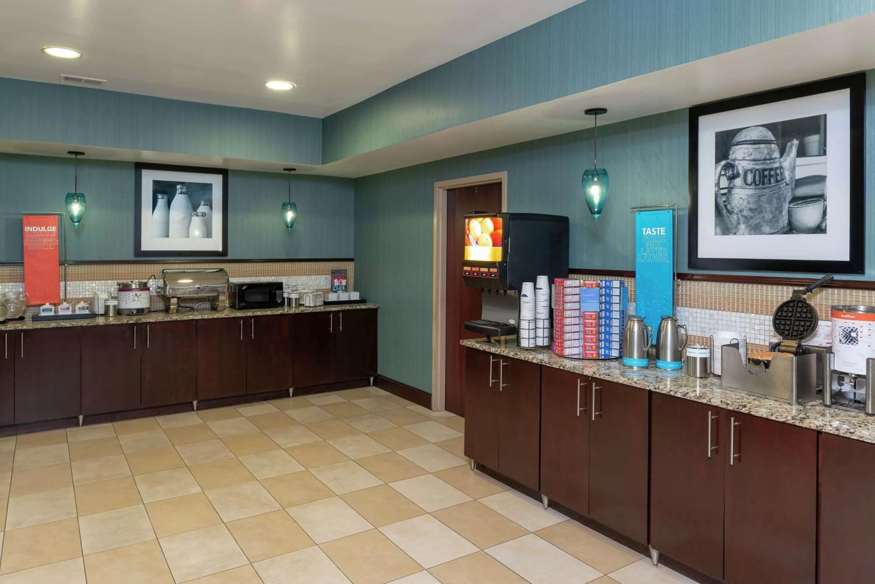 Breakfast in Hampton Inn East Lansing