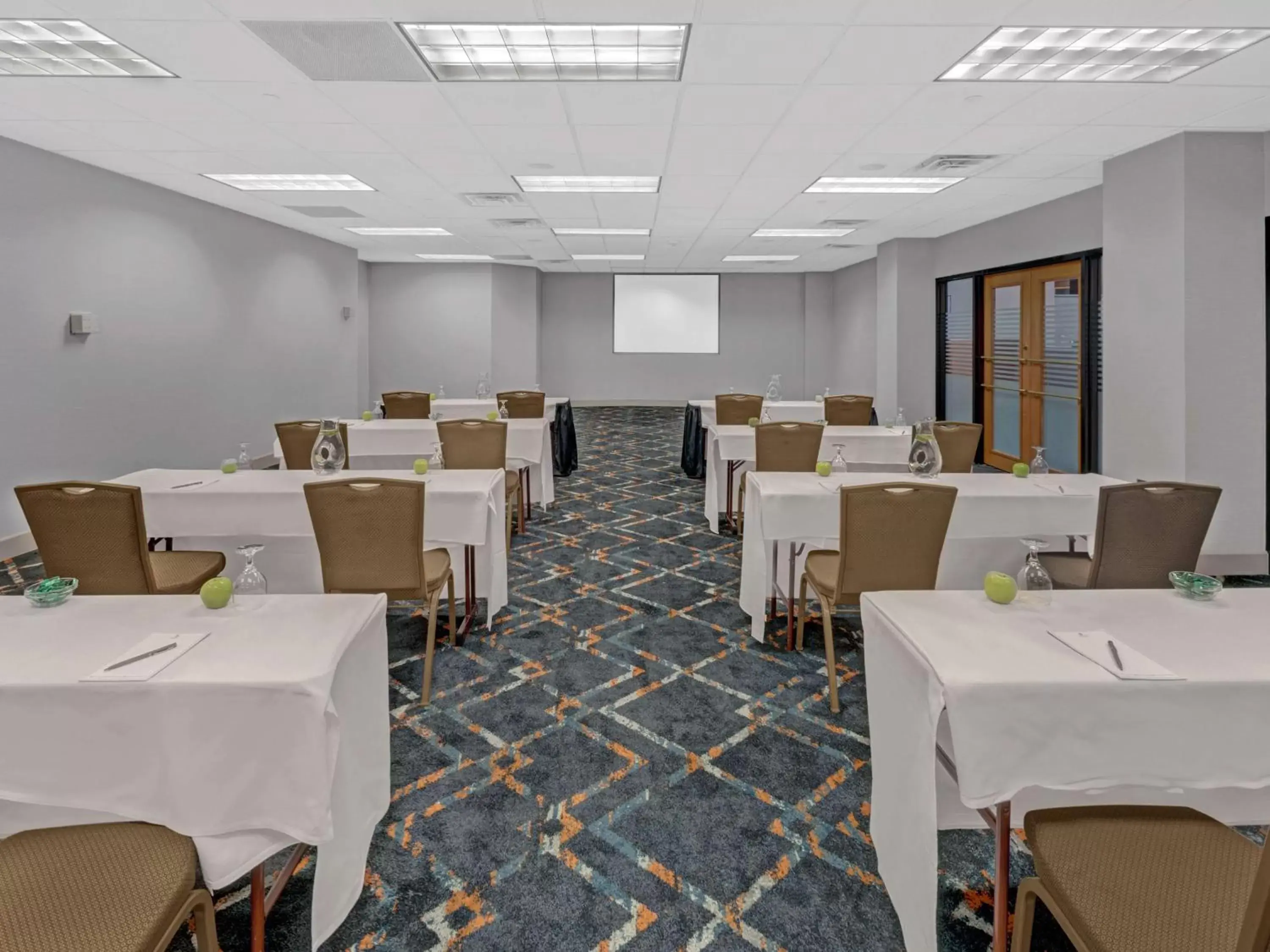 Meeting/conference room in Embassy Suites by Hilton Oklahoma City Will Rogers Airport