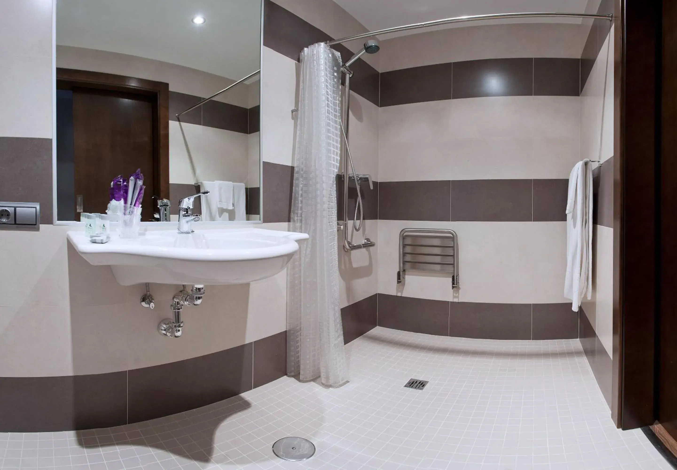 Bathroom in Hotel Río Hortega