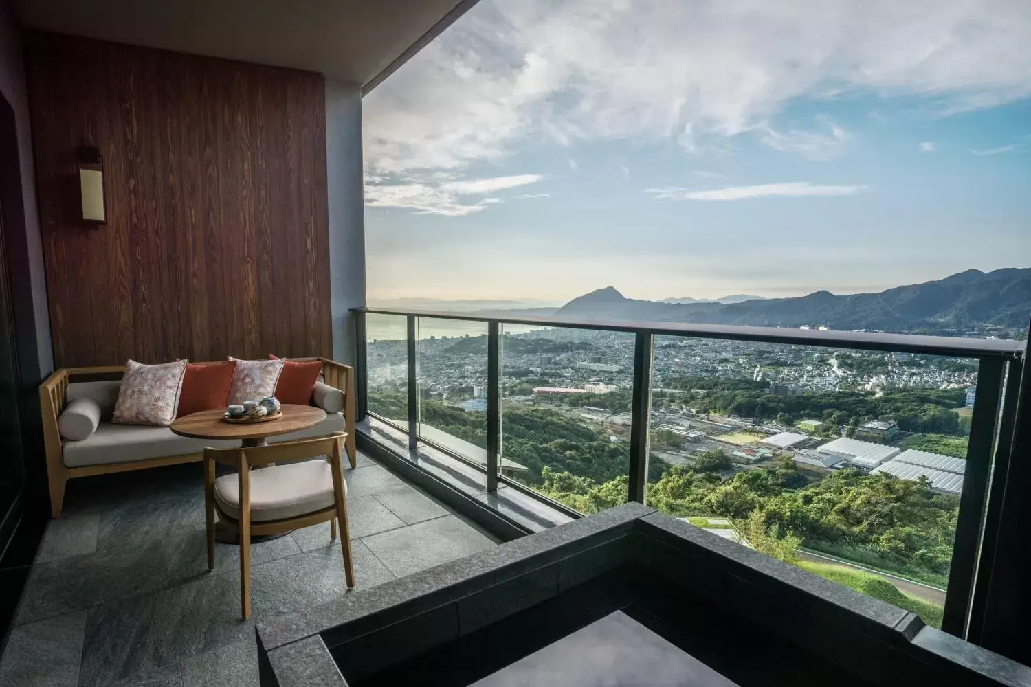 Balcony/Terrace in ANA InterContinental Beppu Resort & Spa, an IHG Hotel